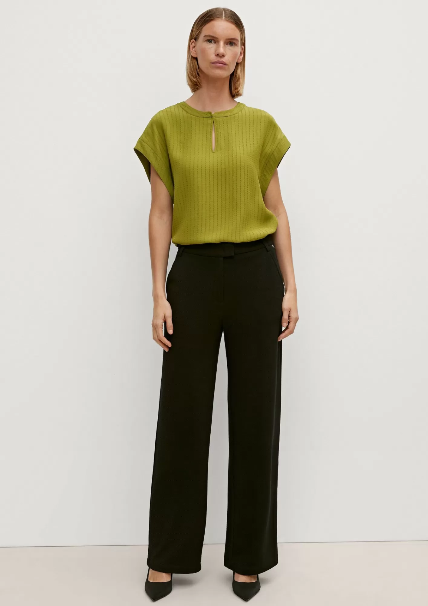 Cheap Comma Armellose Bluse Mit Tunika-Ausschnitt