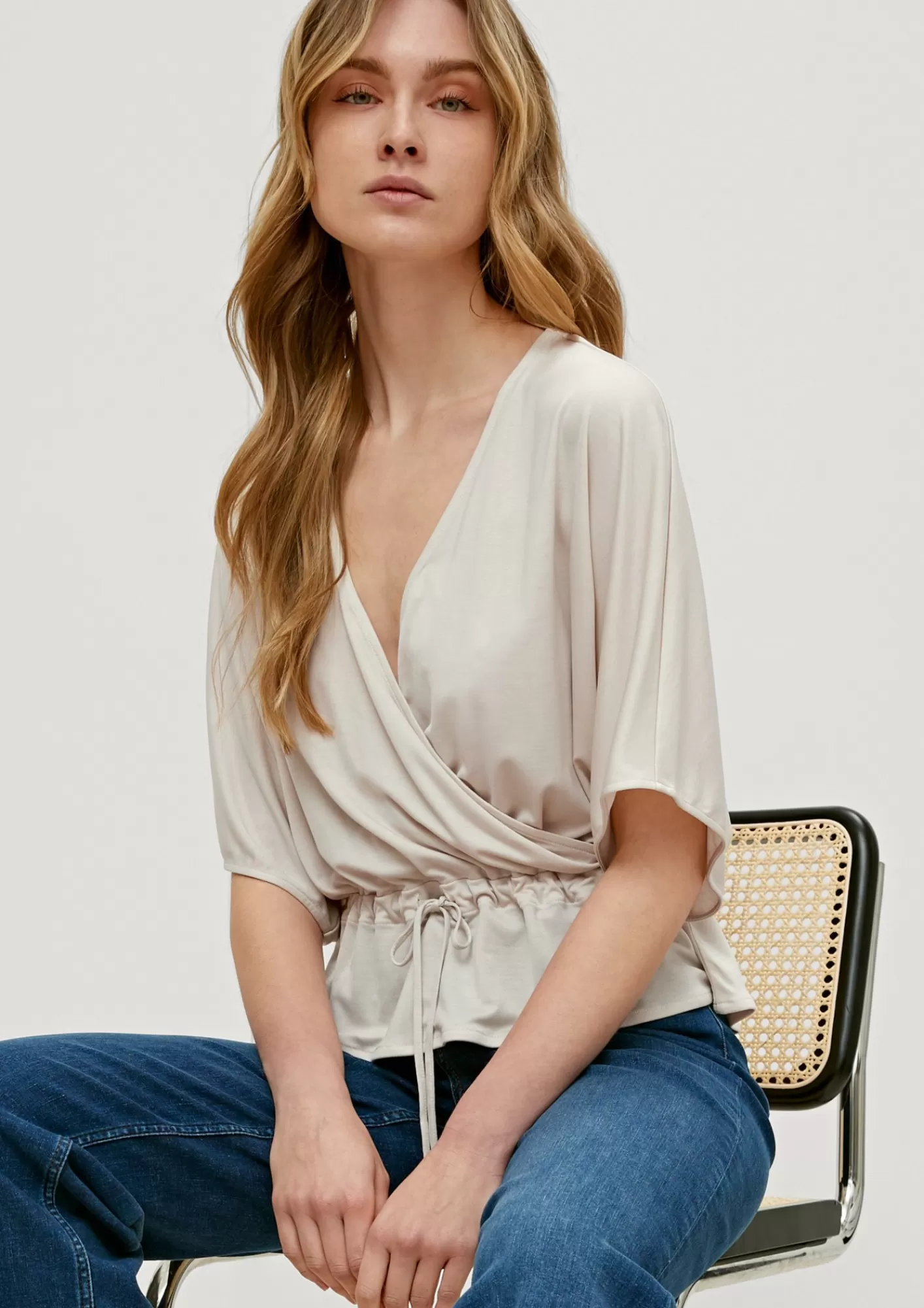 Discount Comma Bluse Mit Cache-Coeur-Ausschnitt