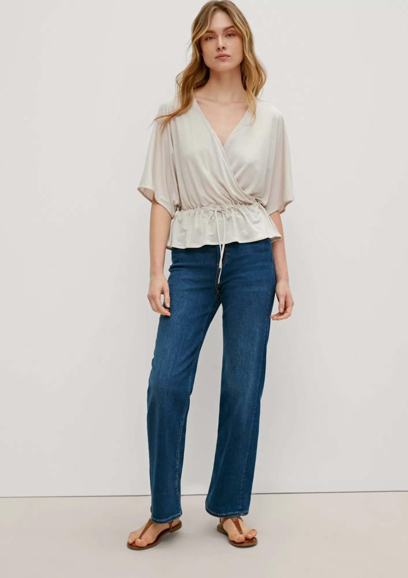 Discount Comma Bluse Mit Cache-Coeur-Ausschnitt