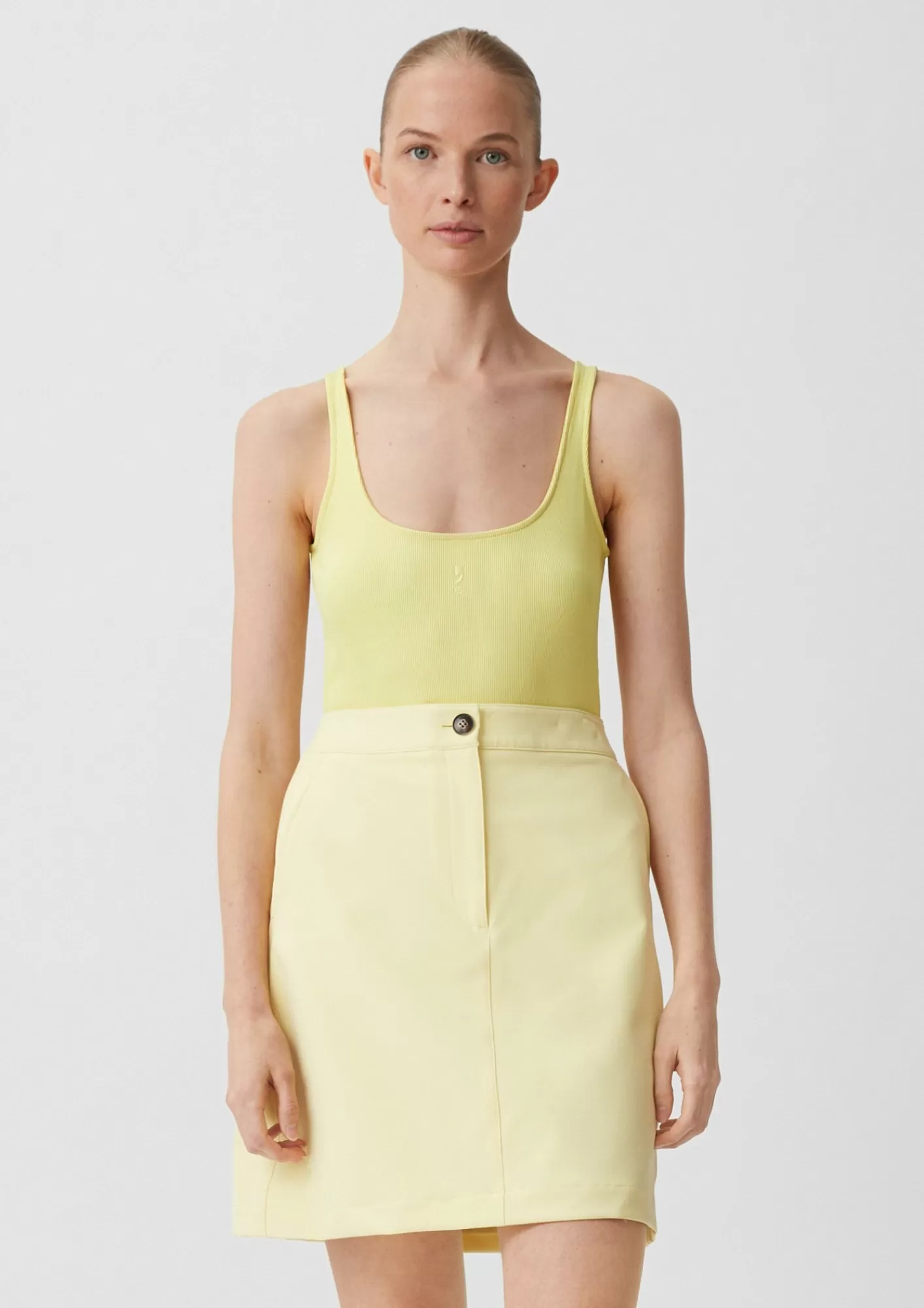 Best Sale Comma Body In Rippstruktur
