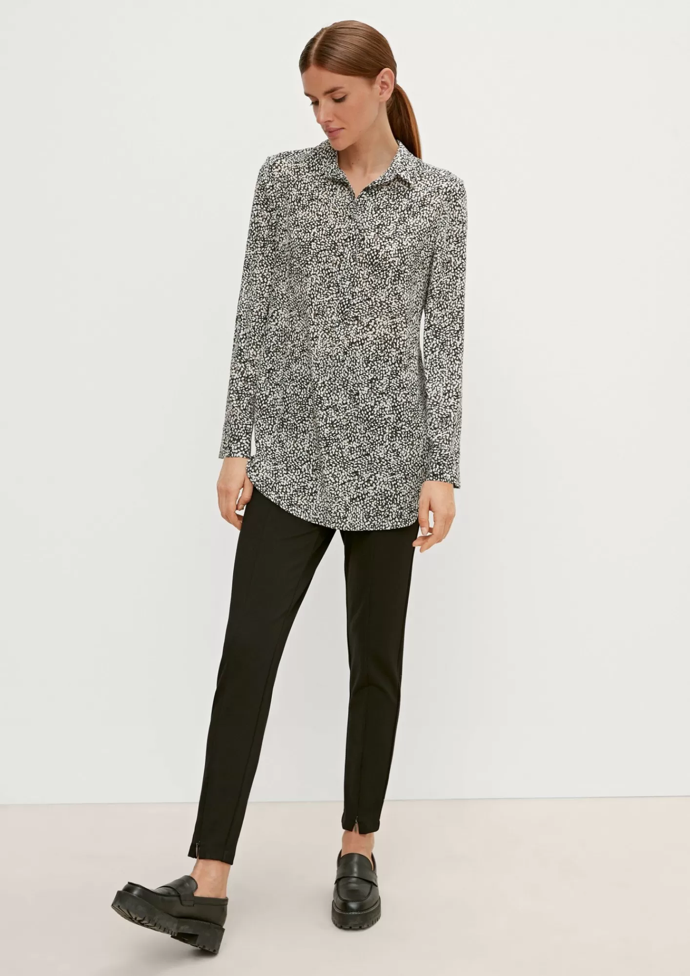 Sale Comma Crepe-Bluse Mit Alloverprint