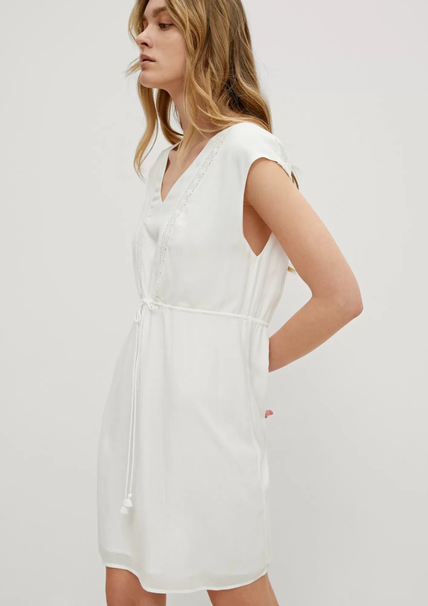 Store Comma Crepe-Kleid Mit Spitze