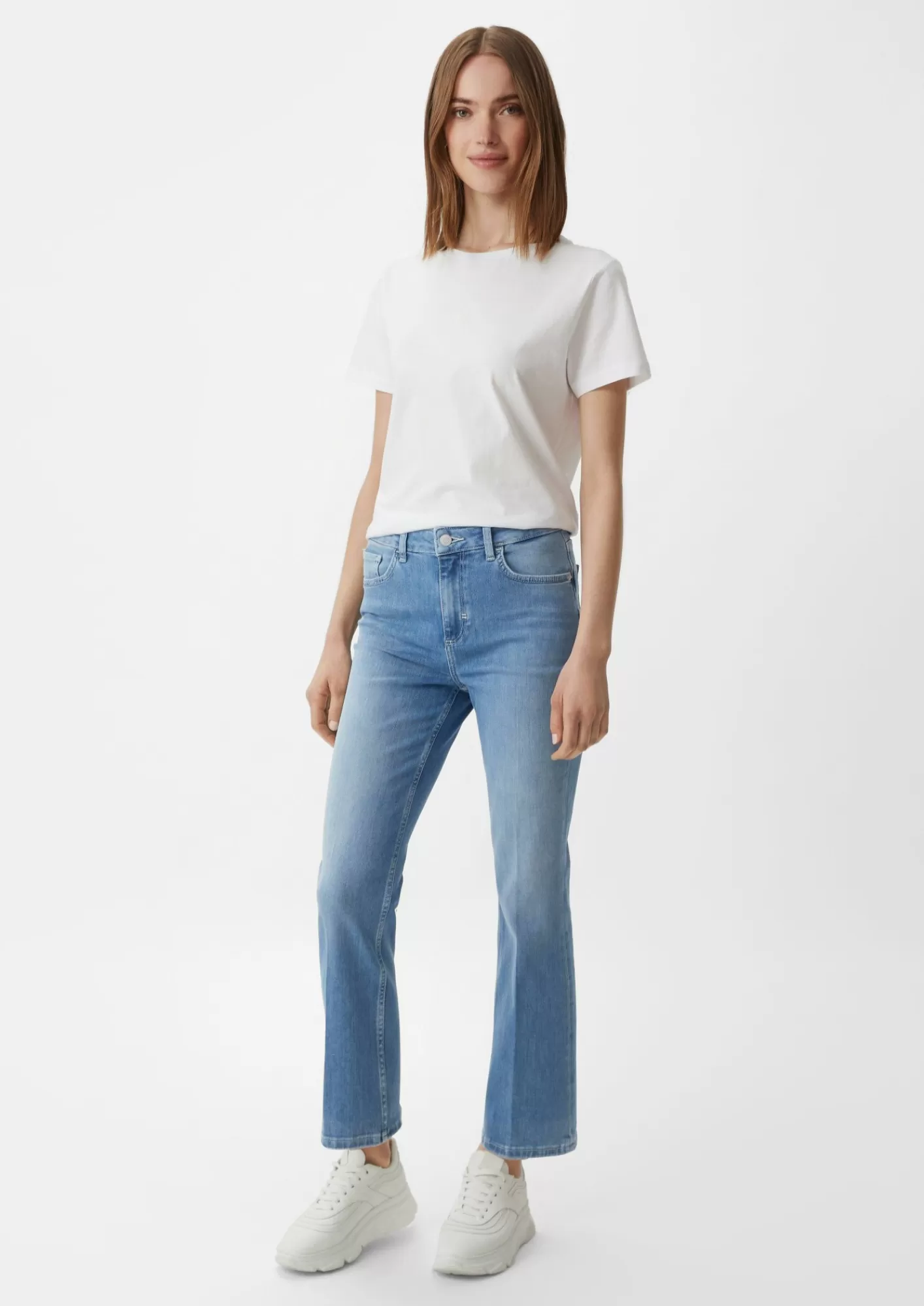 Clearance Comma Cropped Jeans / Regular Fit / Mid Rise / Flared Leg