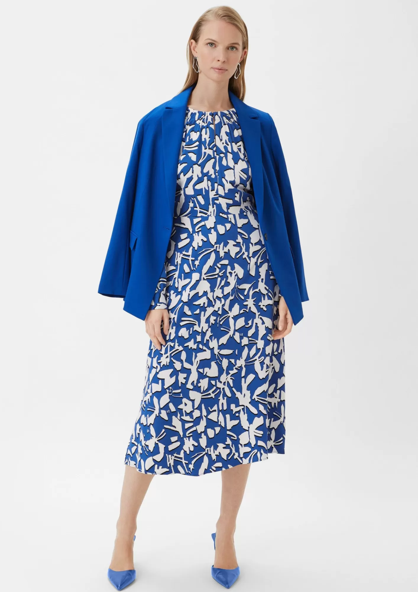 Cheap Comma Fliesendes Maxikleid Mit All-Over-Print