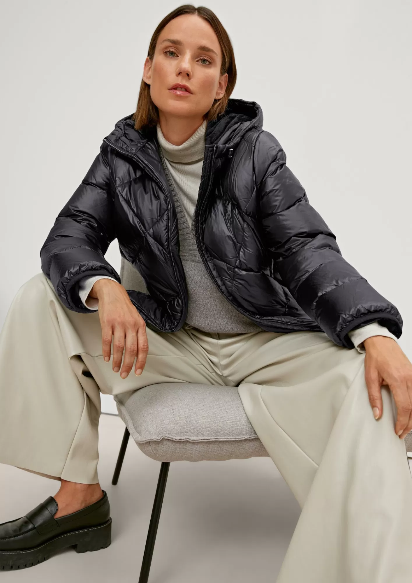 Store Comma Gesteppte Daunenjacke