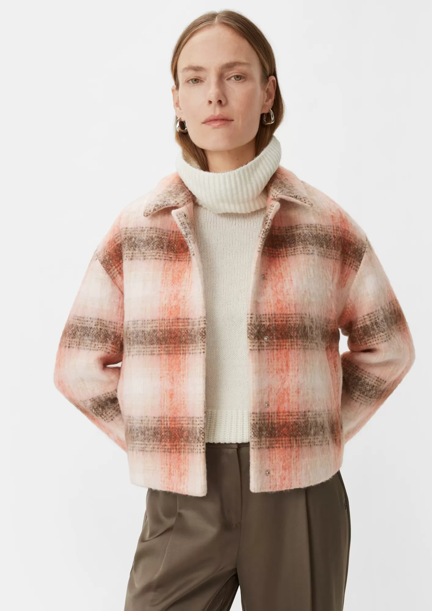 Online Comma Jacke Im Boxy-Schnitt