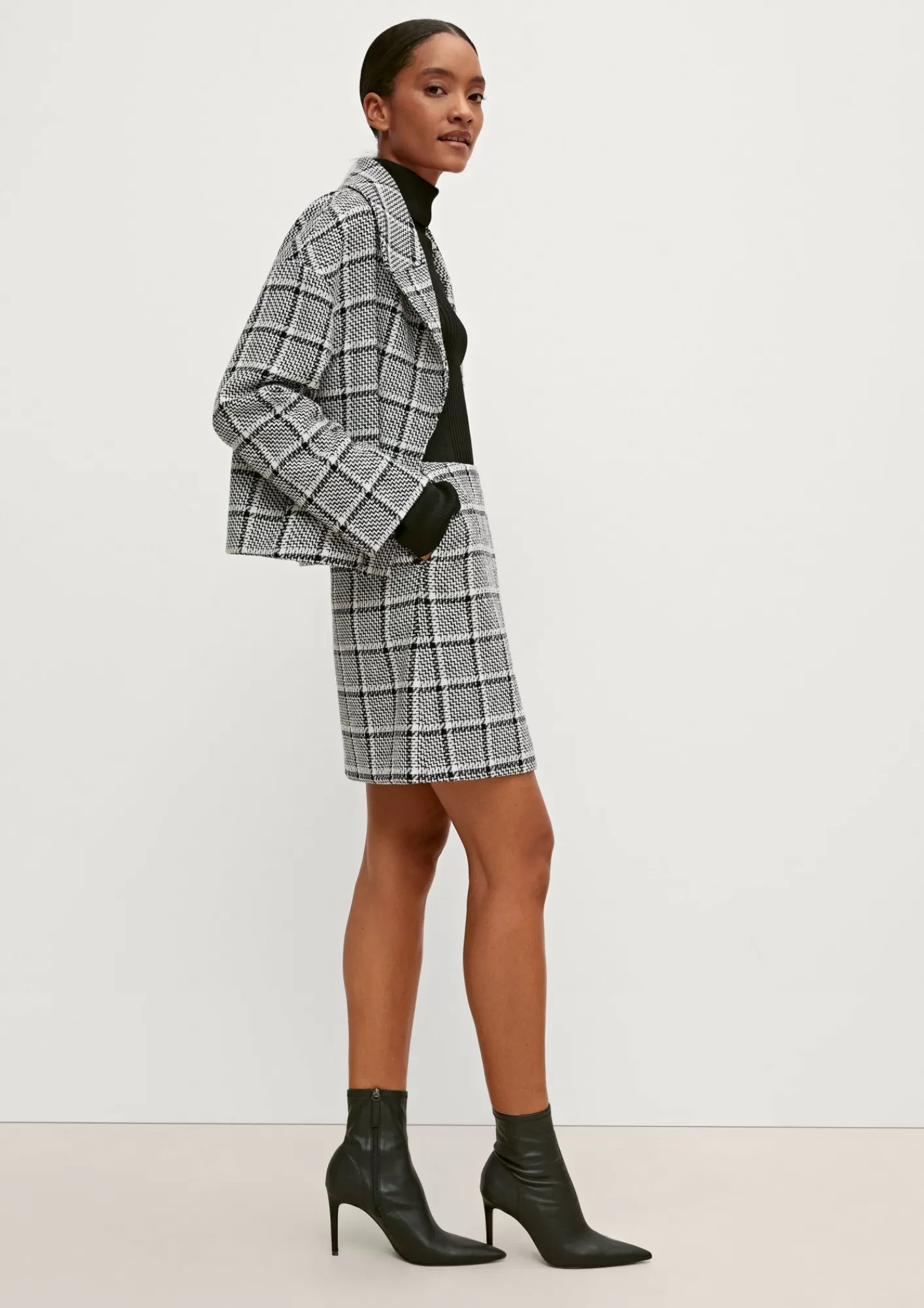 Store Comma Jacke Mit Boucle-Struktur