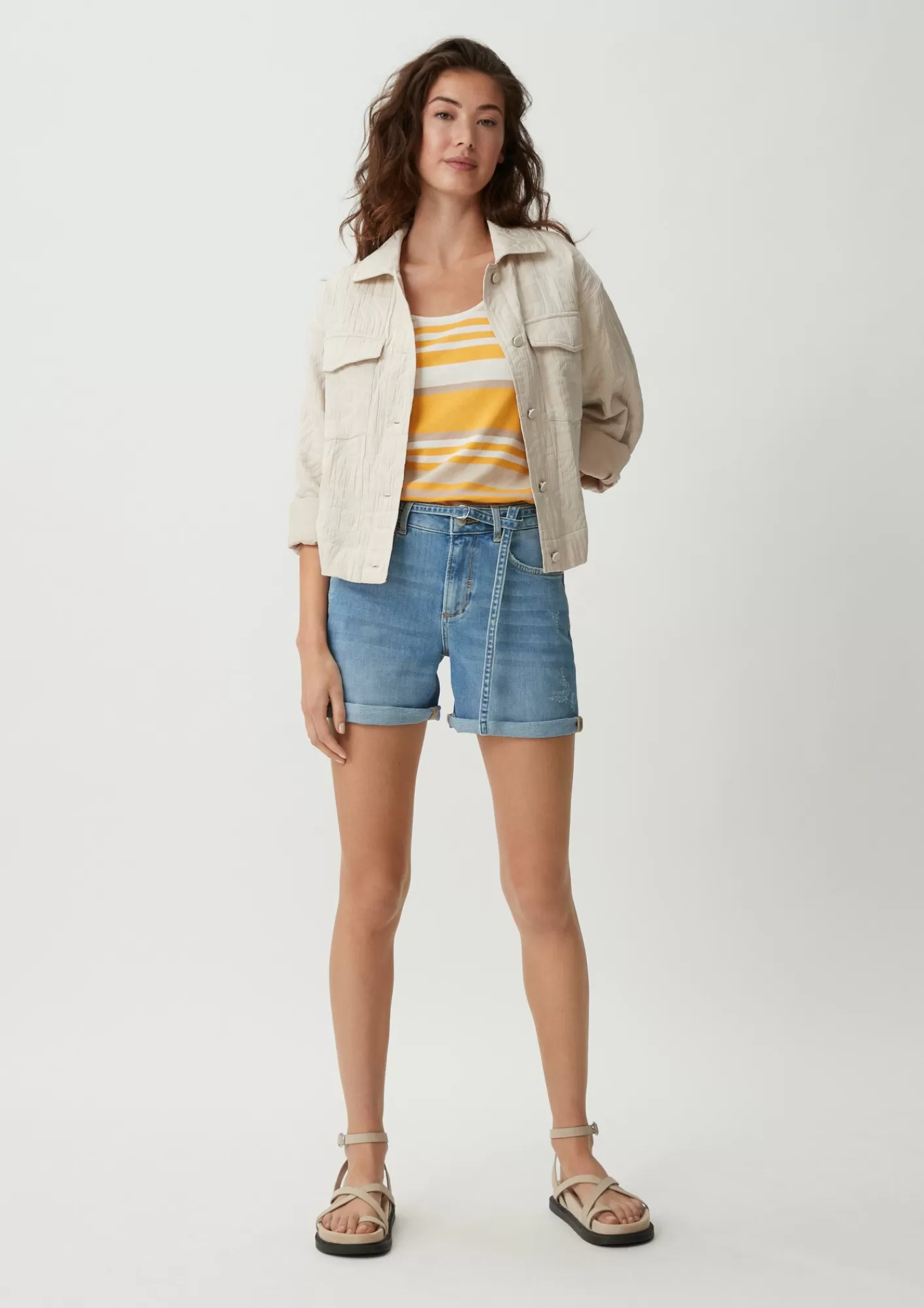 Flash Sale Comma Jeansshorts Mit Denimgurtel