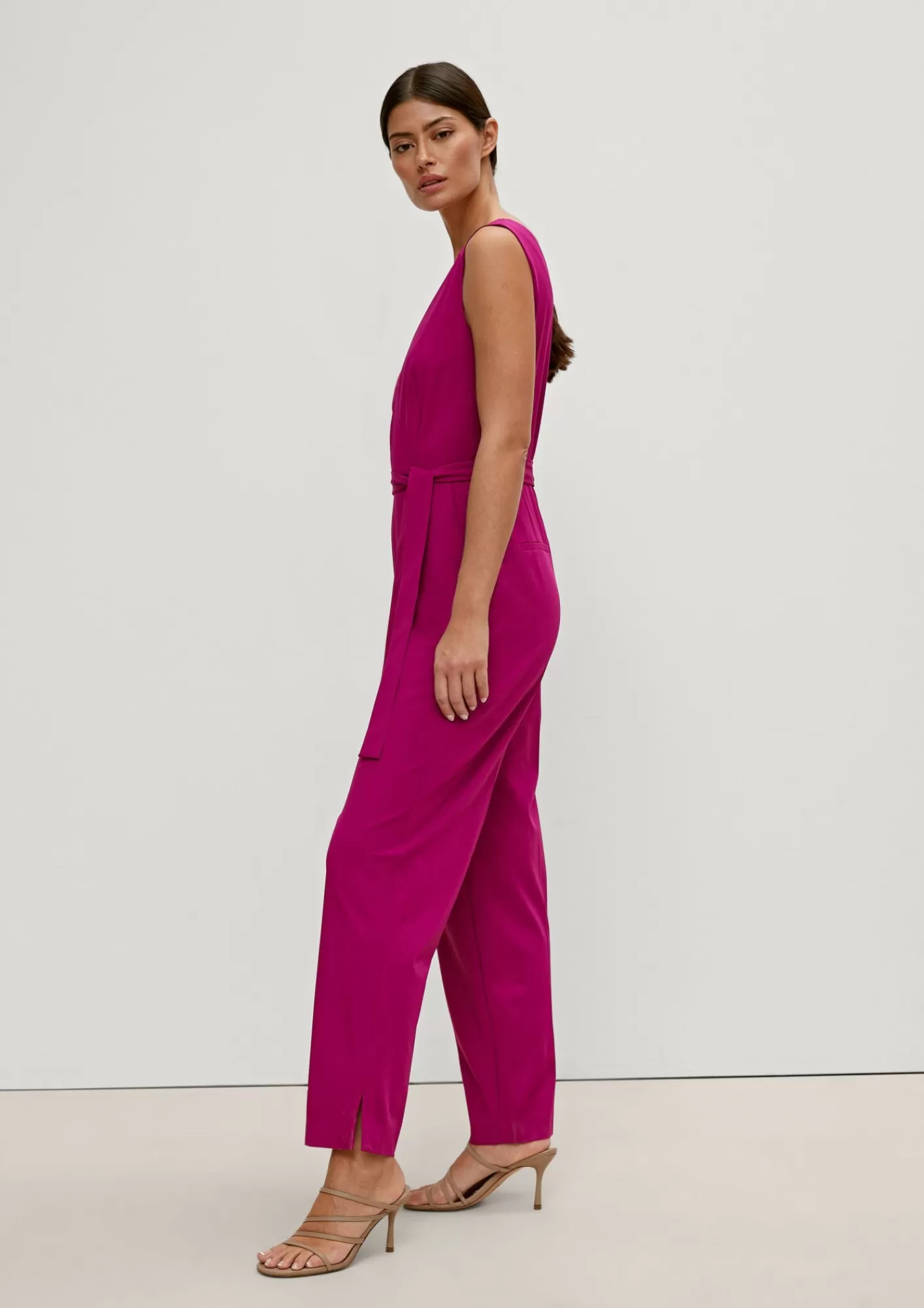 Flash Sale Comma Jumpsuit Mit V-Ausschnitt