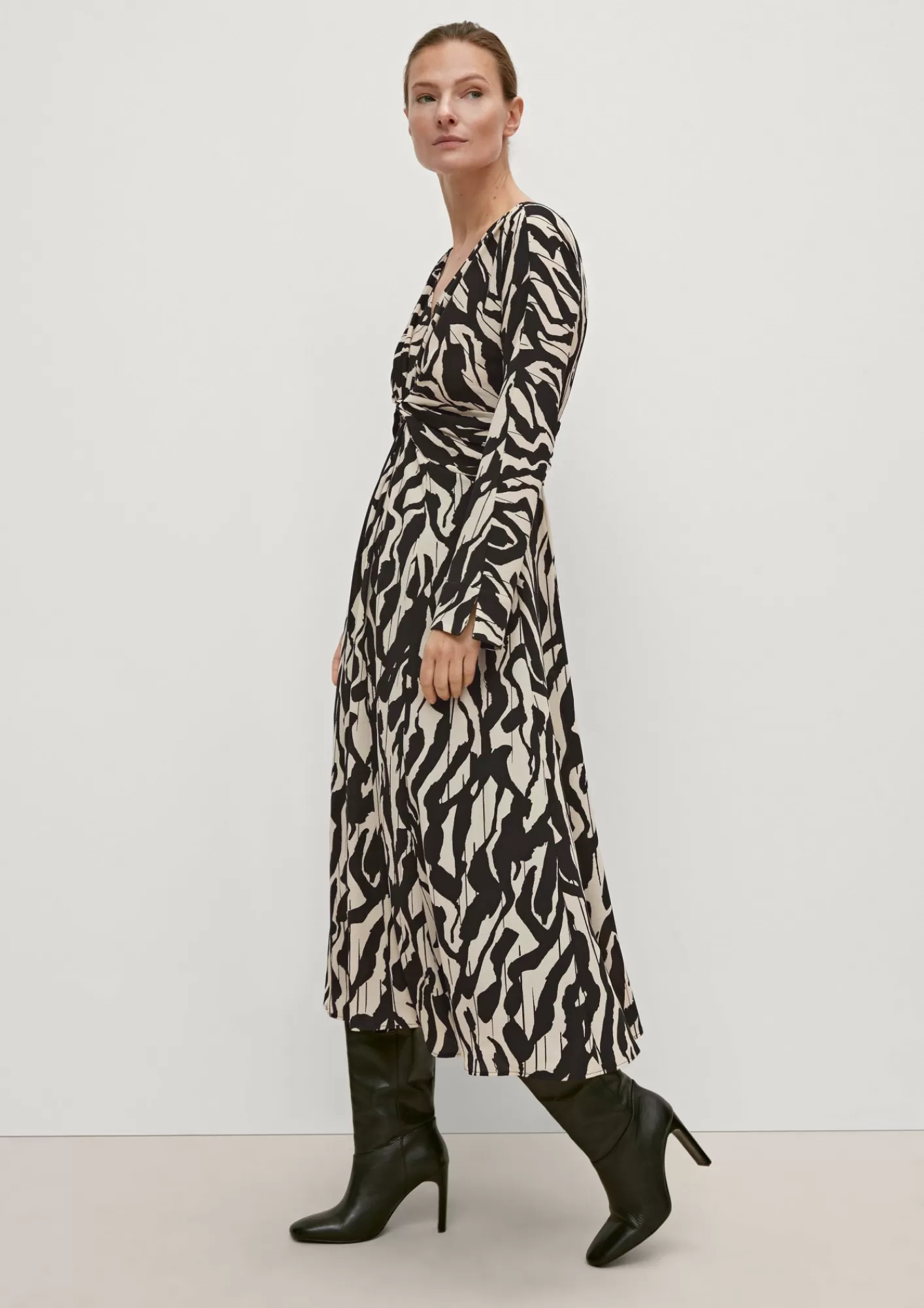 Best Sale Comma Kleid Aus Crepe