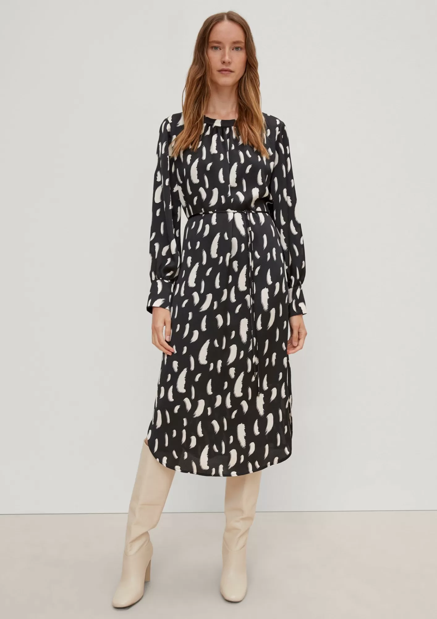 Best Sale Comma Kleid Mit Bindegurtel