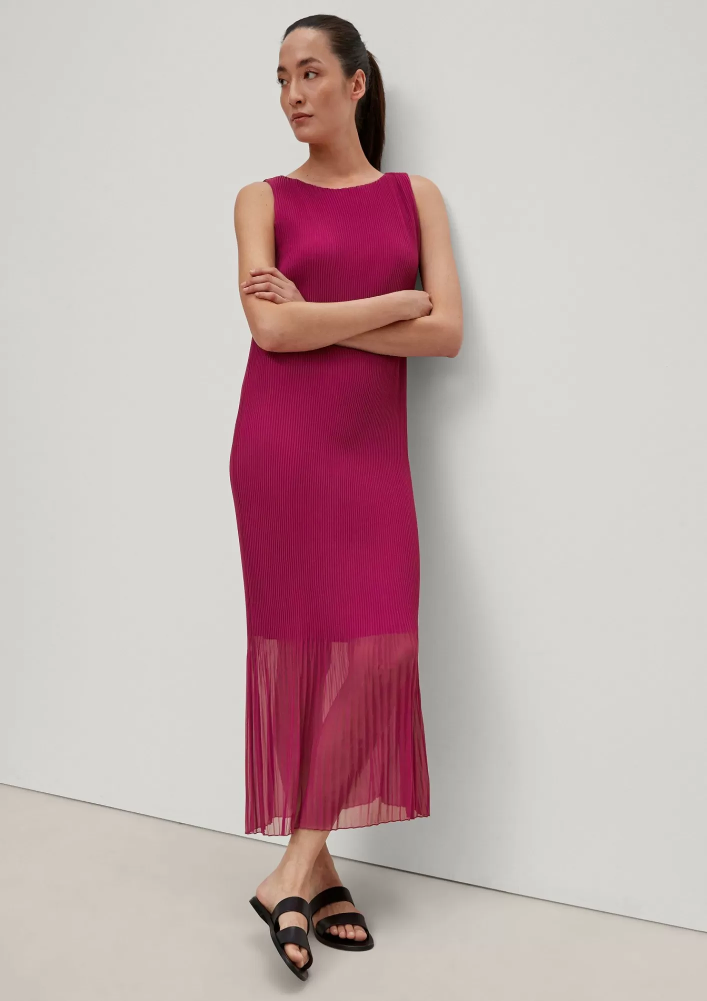 Discount Comma Kleid Mit Plisseefalten