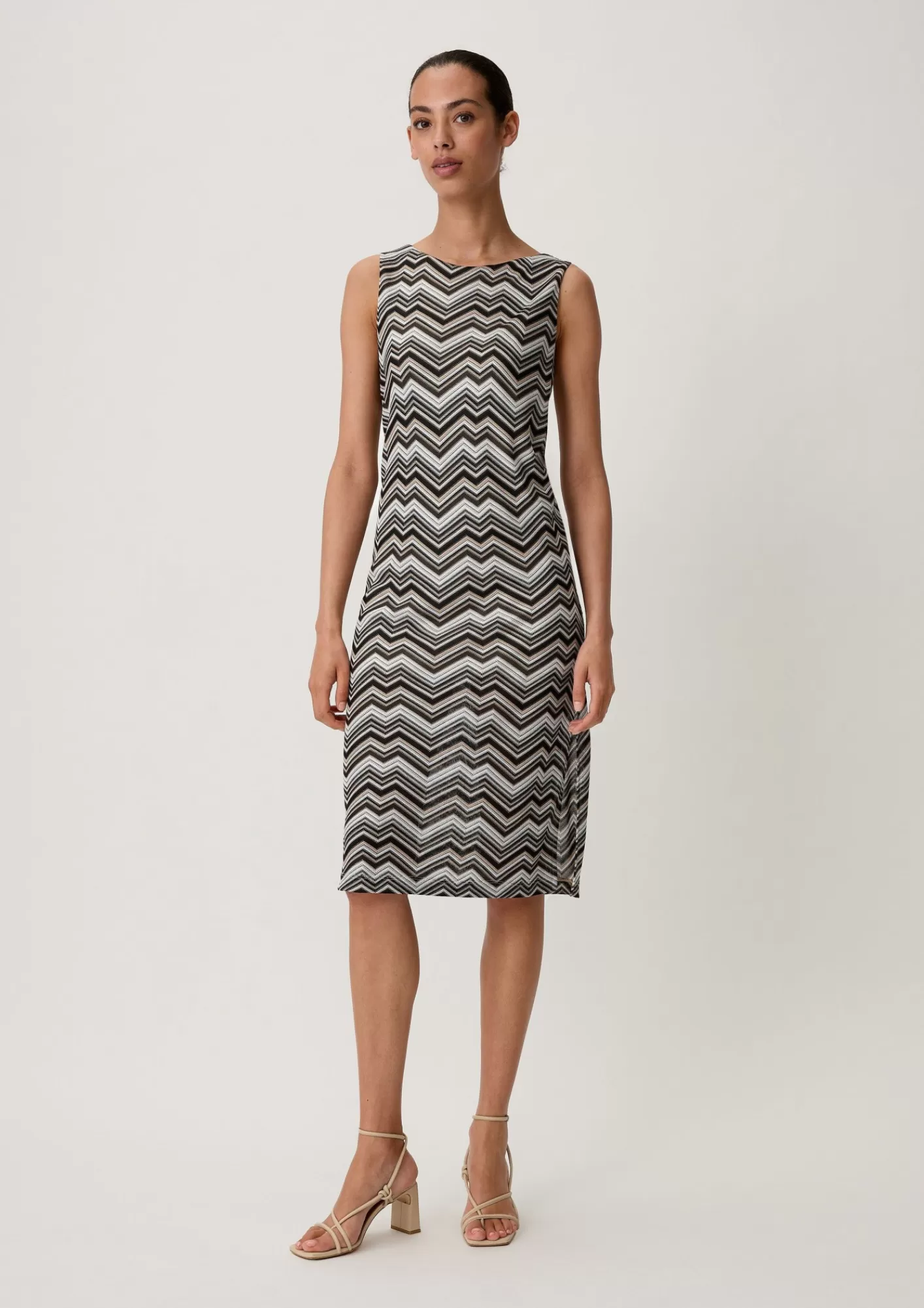Cheap Comma Kleid Mit Zickzack-Muster