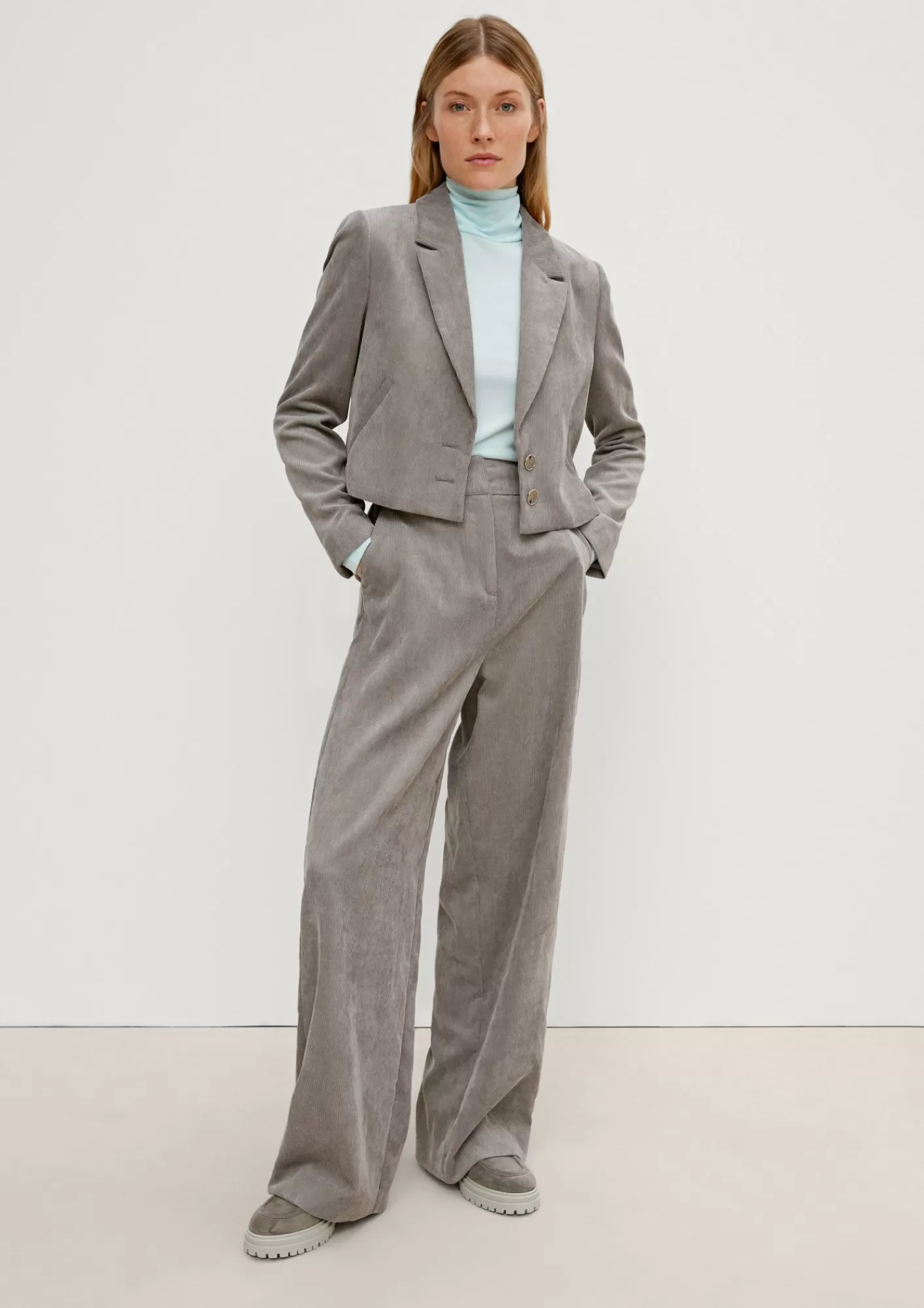 Hot Comma Kurzblazer Aus Weichem Cord