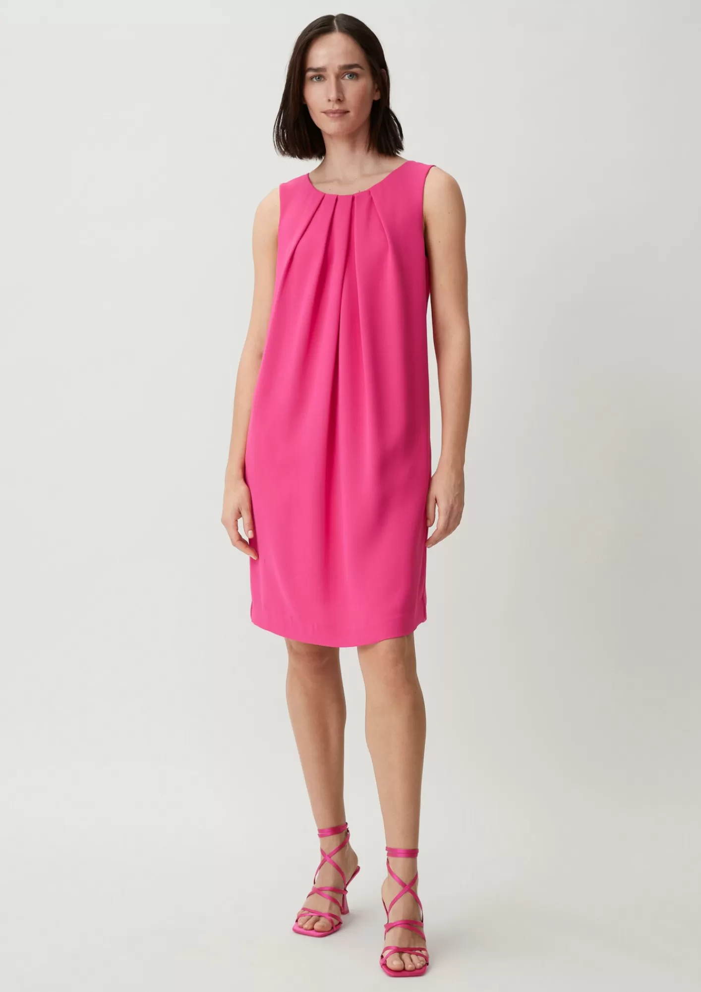 Discount Comma Kurzes Kleid Aus Crepe