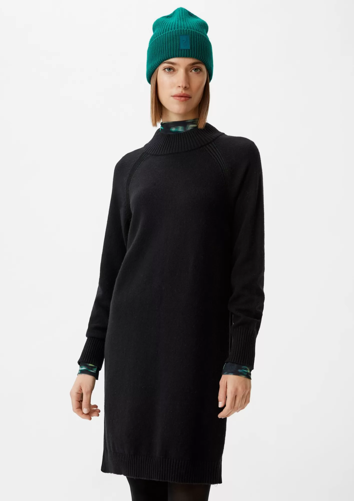 Best Sale Comma Kurzes Strickkleid Mit Rippblende