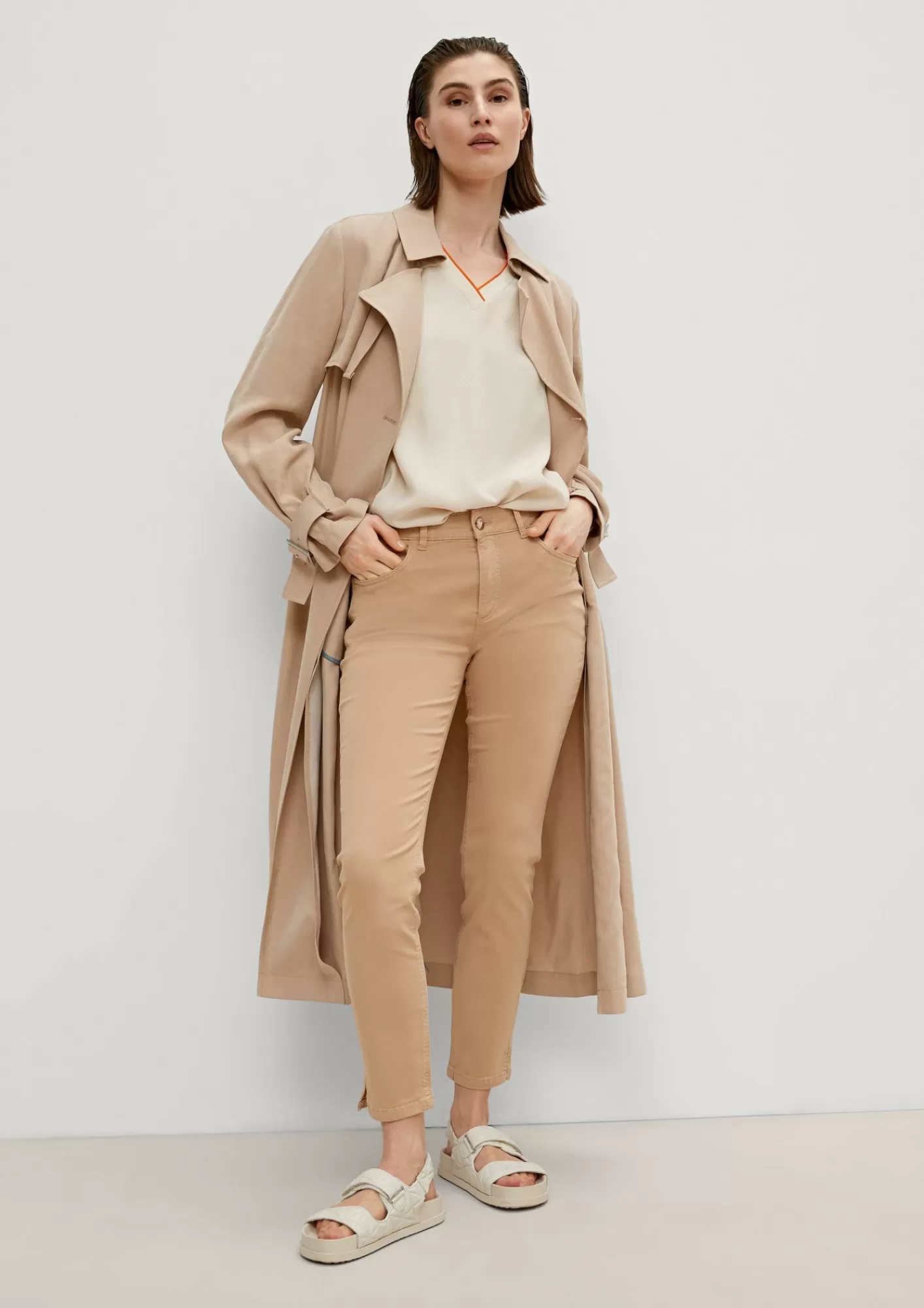 Outlet Comma Leichte Bluse Mit V-Neck