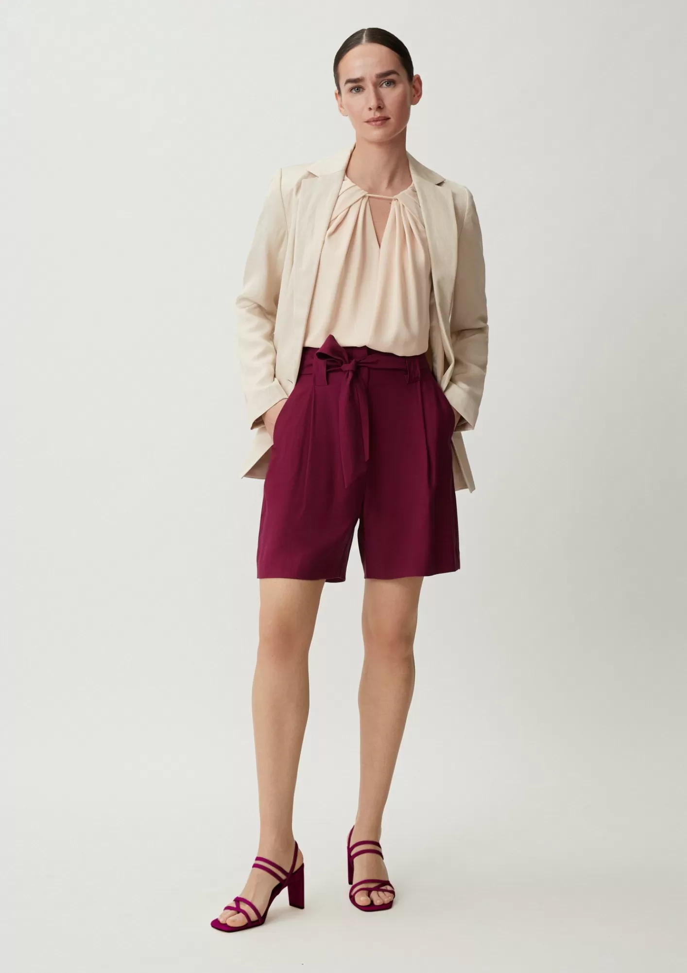 New Comma Loose: Shorts Mit Piquestruktur