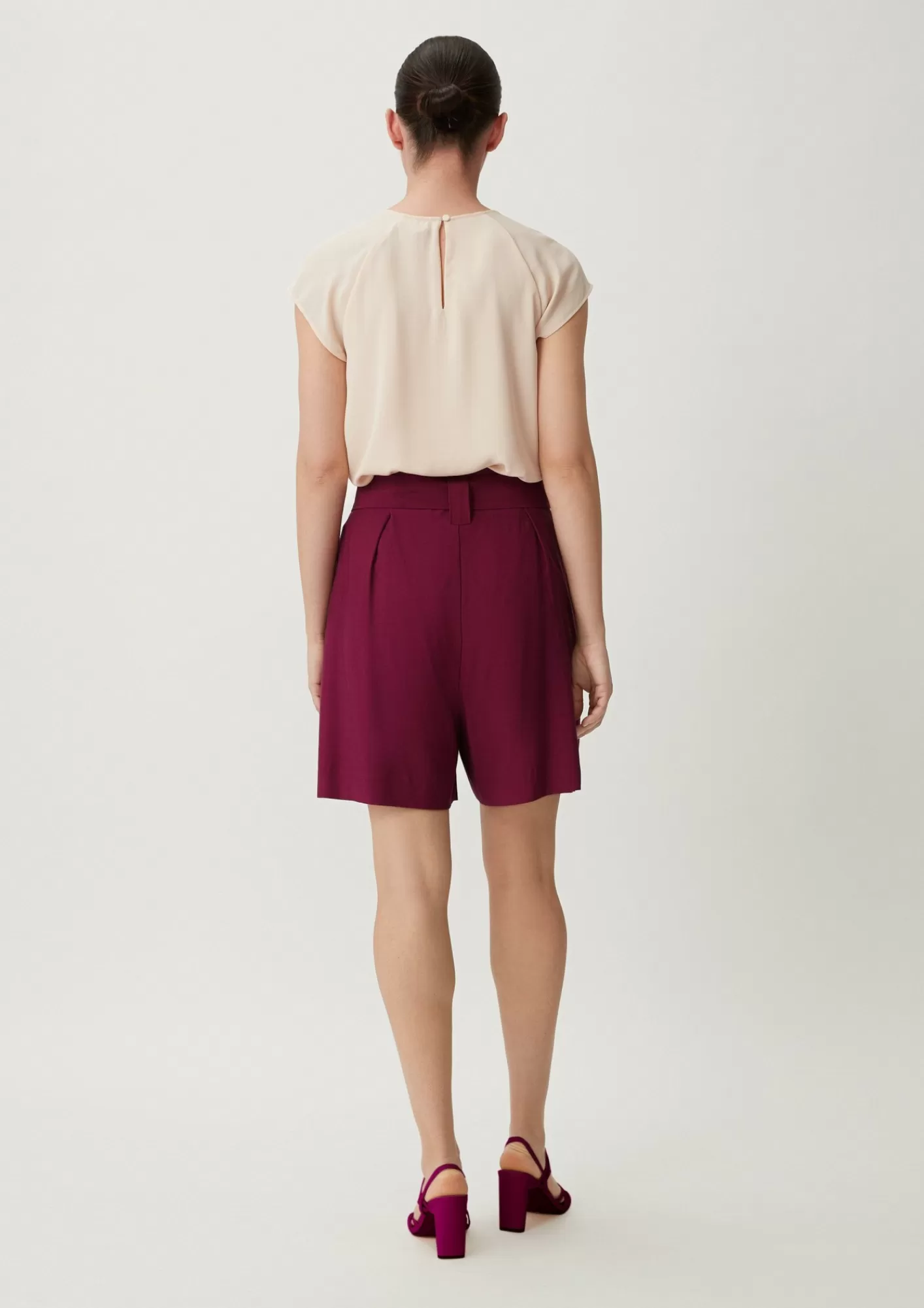 New Comma Loose: Shorts Mit Piquestruktur