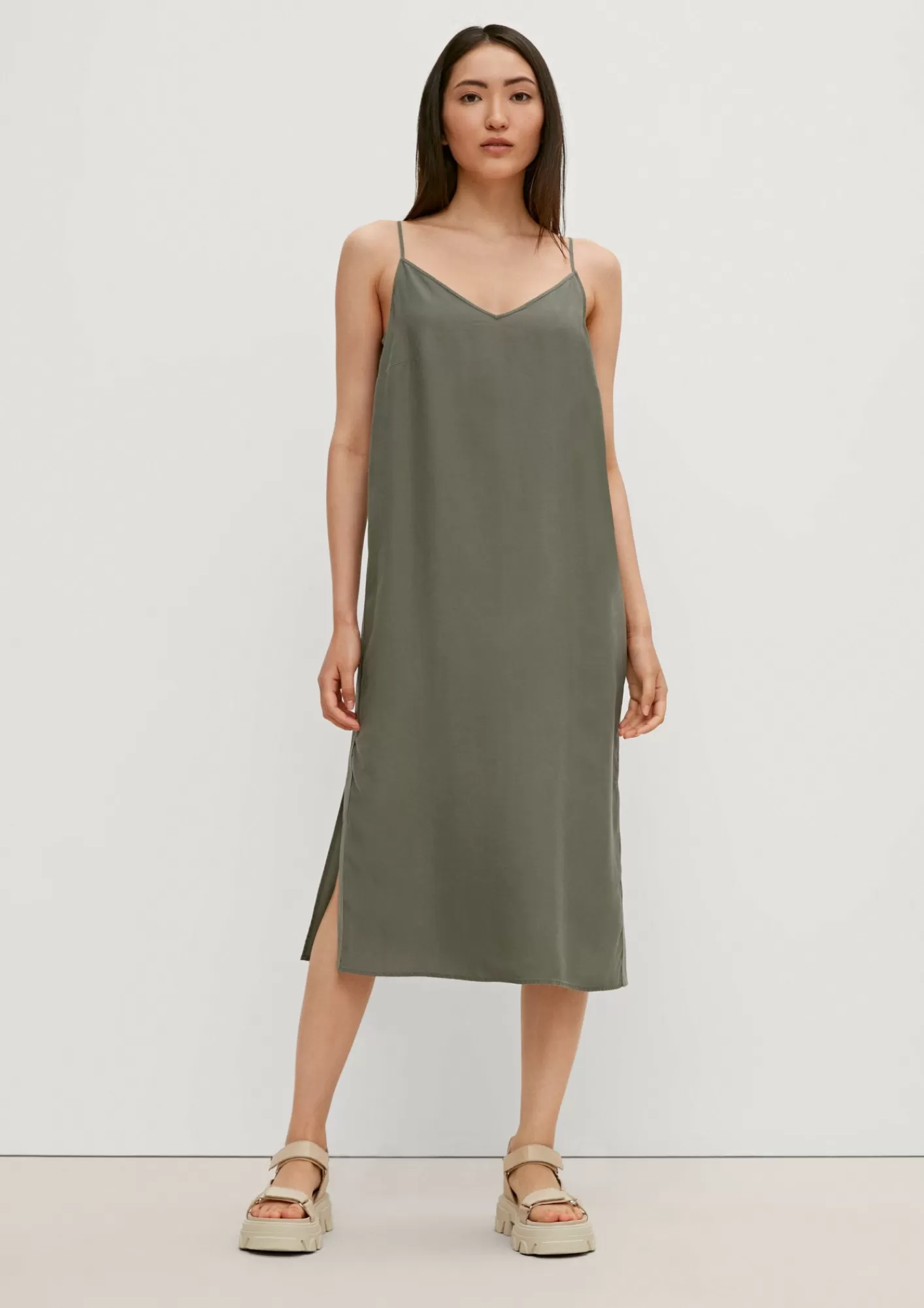 Outlet Comma Midi-Kleid Mit Galonstreifen