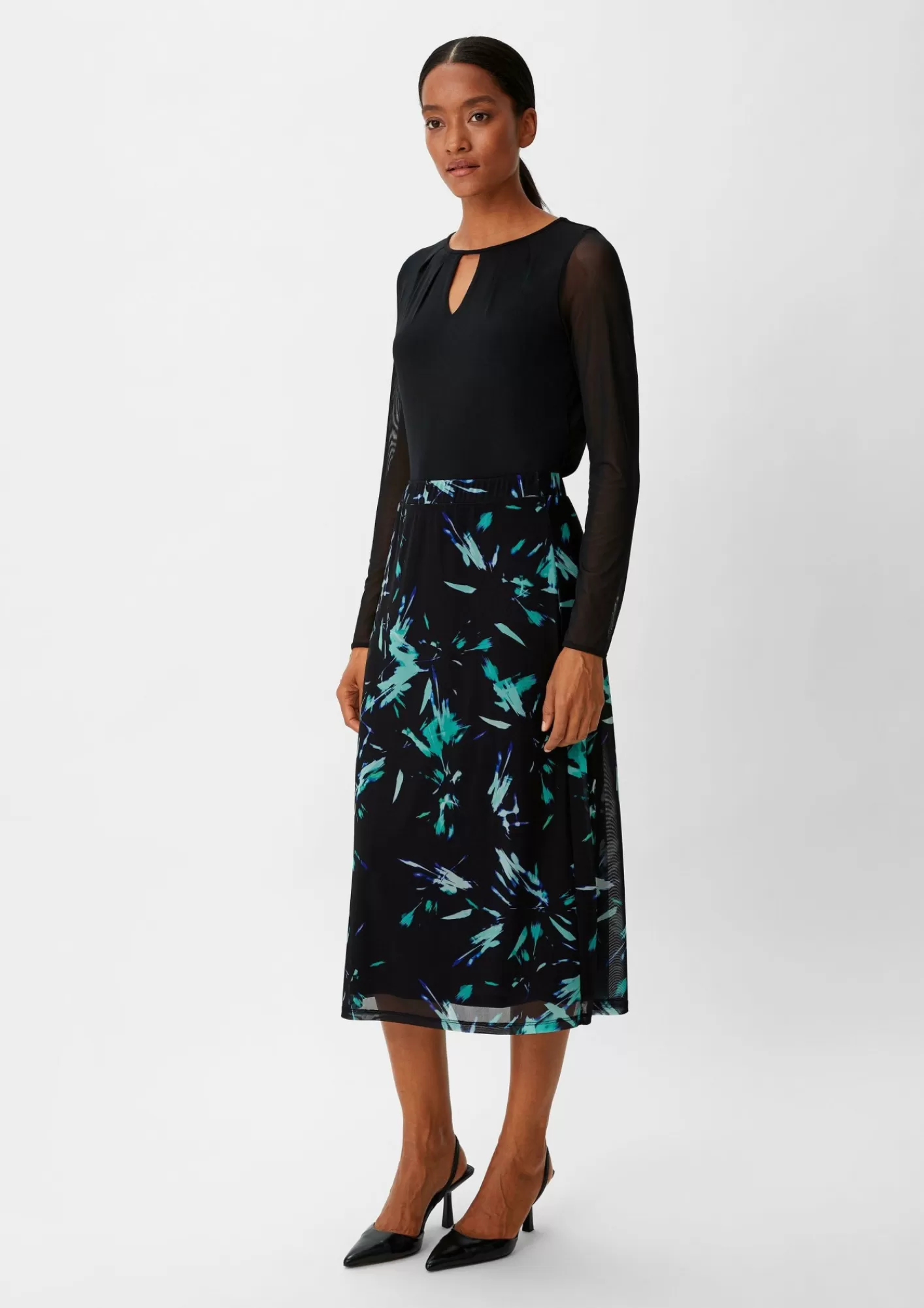 Cheap Comma Midirock Im Slim Fit