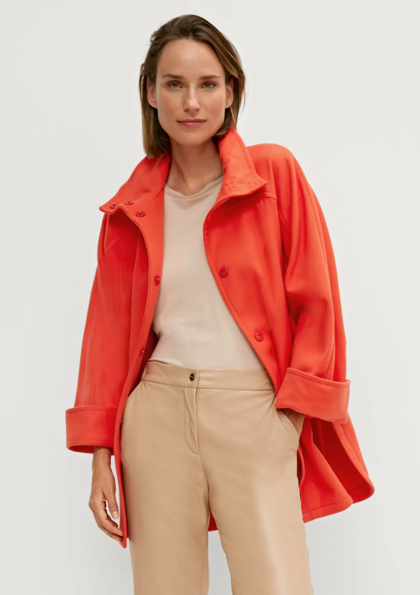 Best Sale Comma Mäntel Im Cape-Stil