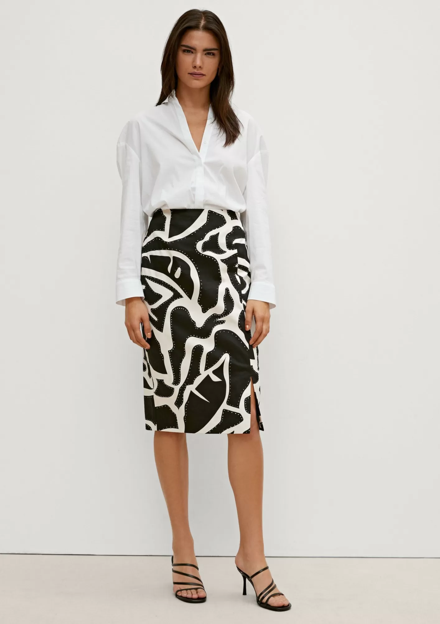 Hot Comma Pencil Skirt Mit Allovermuster