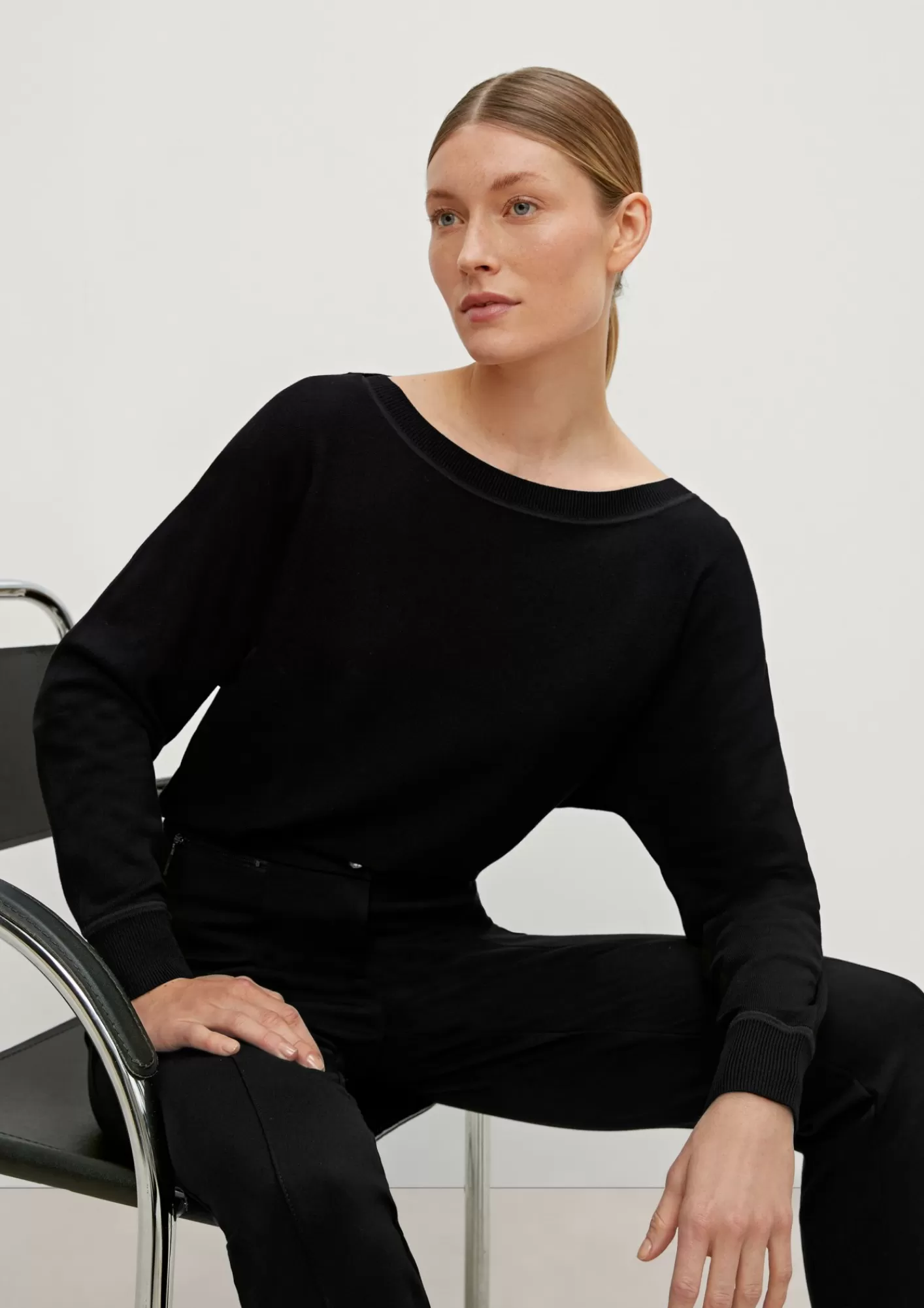 Store Comma Pullover Mit U-Boot-Ausschnitt