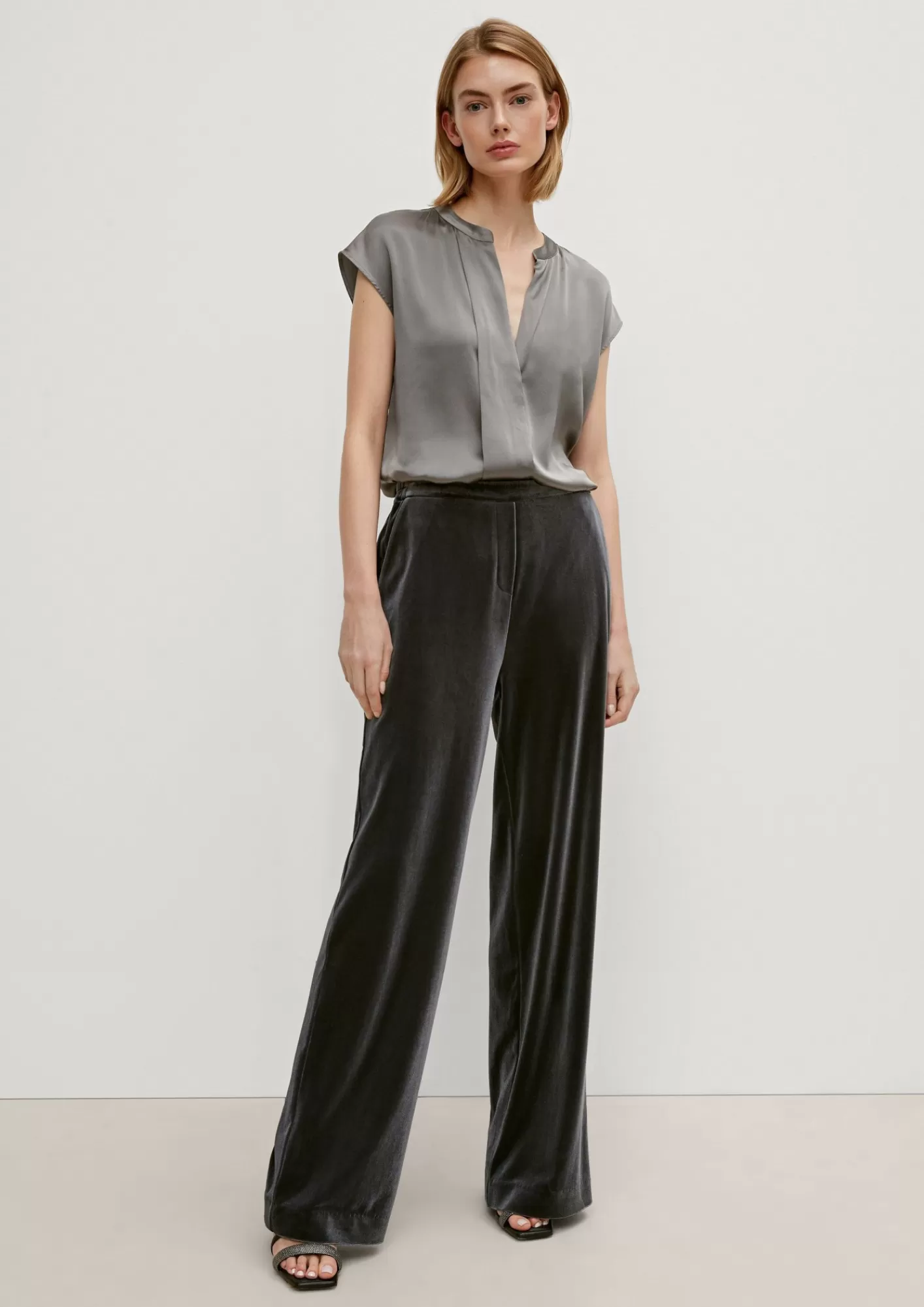 Clearance Comma Regular: Hose Aus Samt