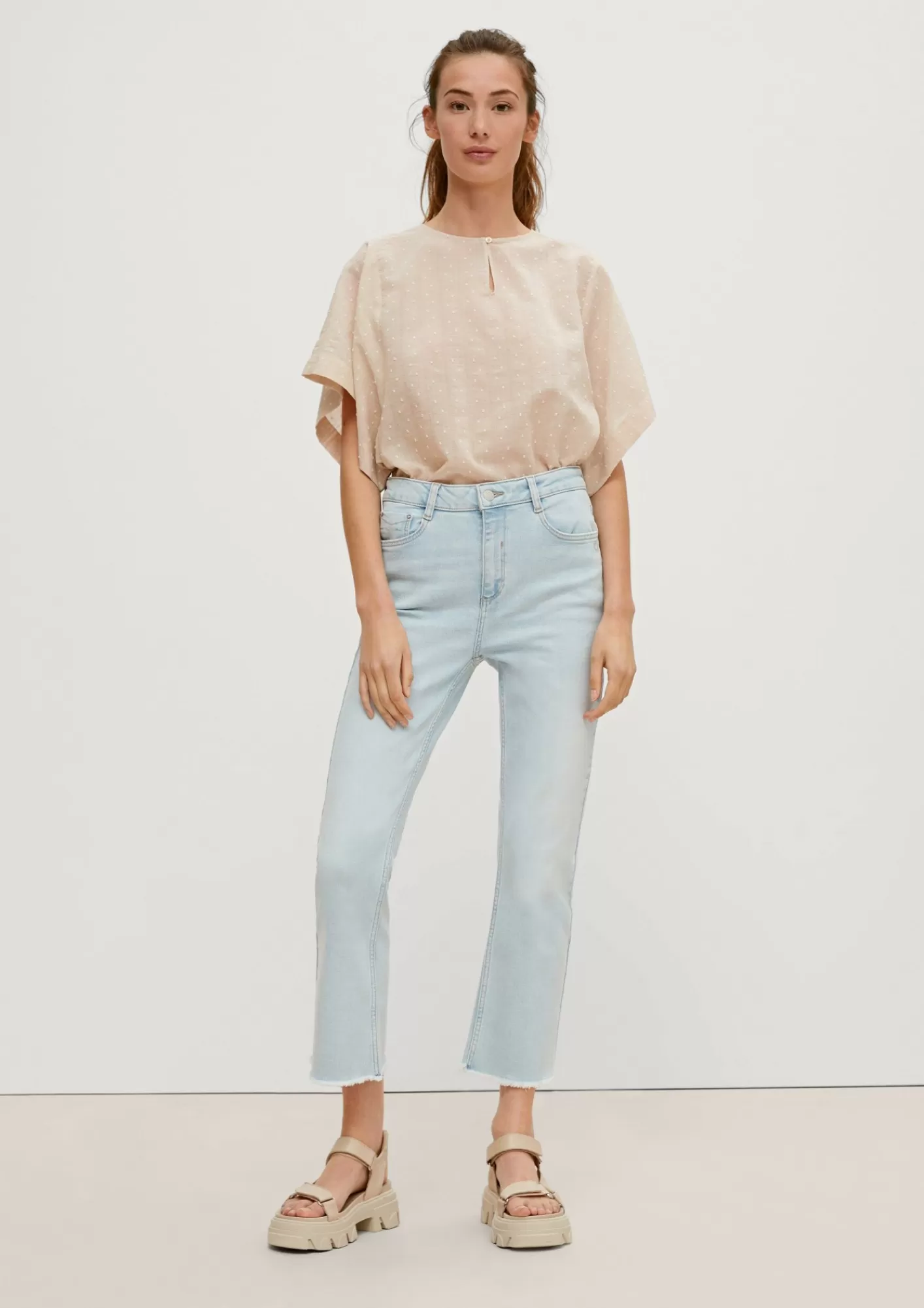 Store Comma Regular: Jeans Mit Ausgefranstem Saum