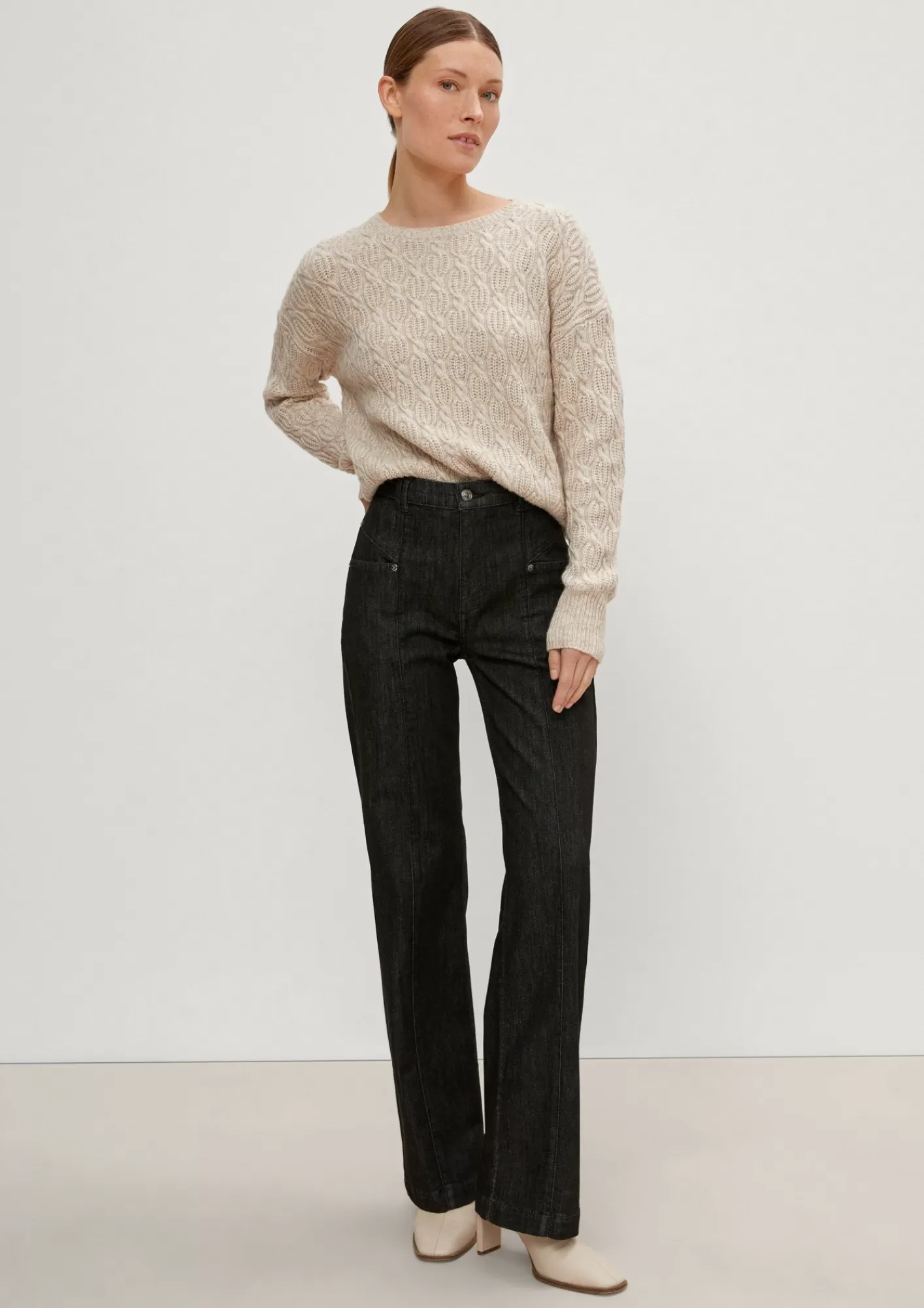 Store Comma Regular: Jeans Mit Flared Leg