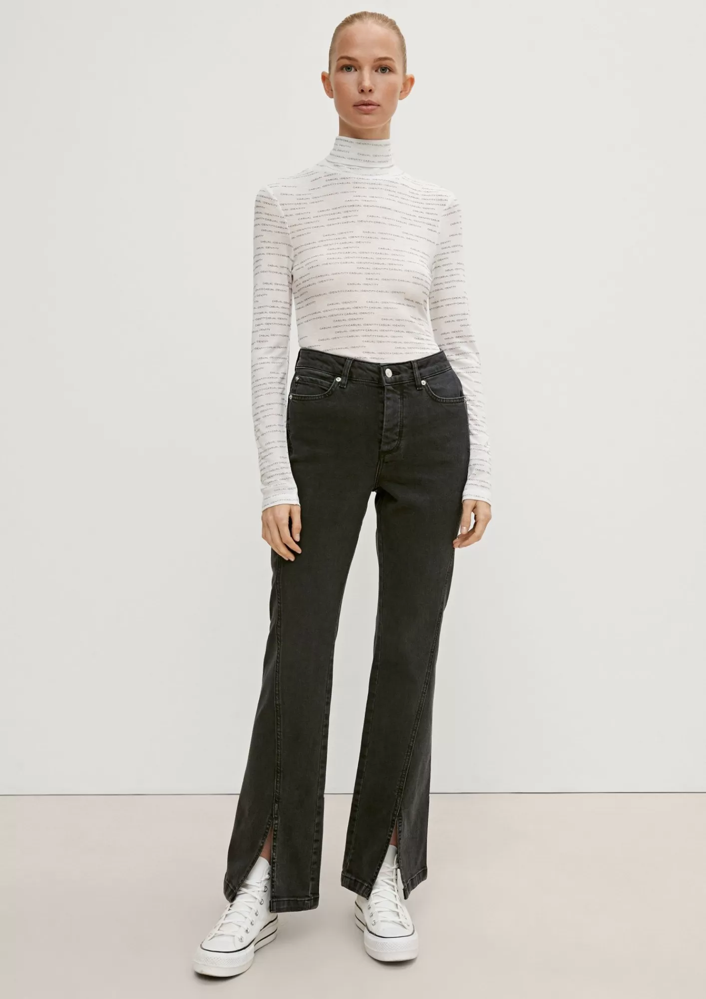Clearance Comma Regular: Jeans Mit Flared Leg