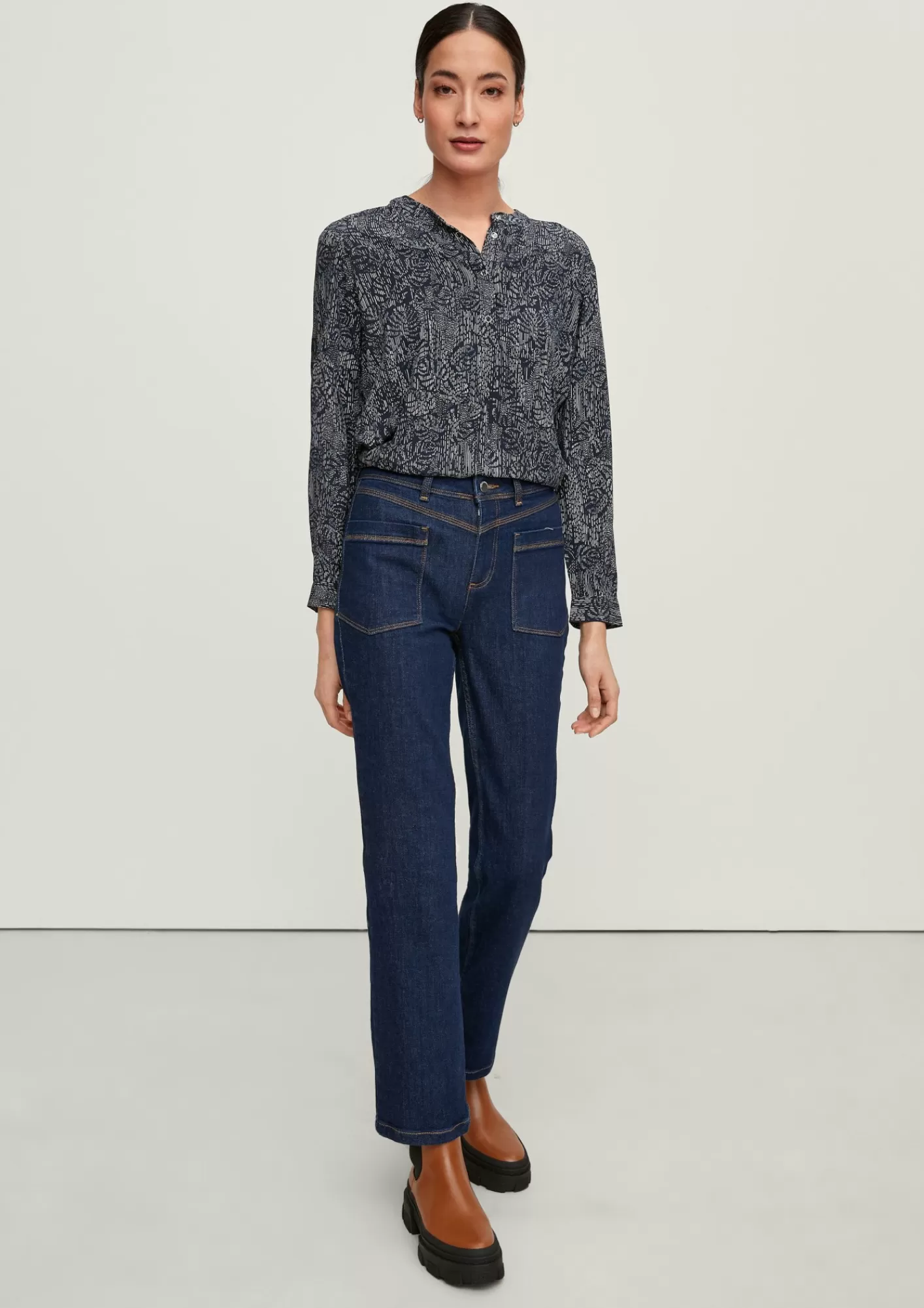 Cheap Comma Regular: Jeans Mit Flared Leg