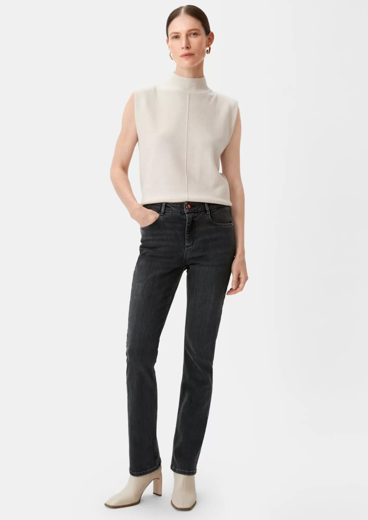 Cheap Comma Regular: Jeans Mit Straight Leg