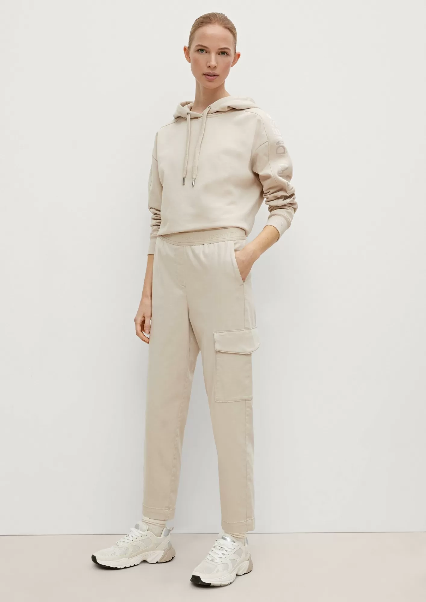 Cheap Comma Relaxed: Cargohose Mit Elastikbund