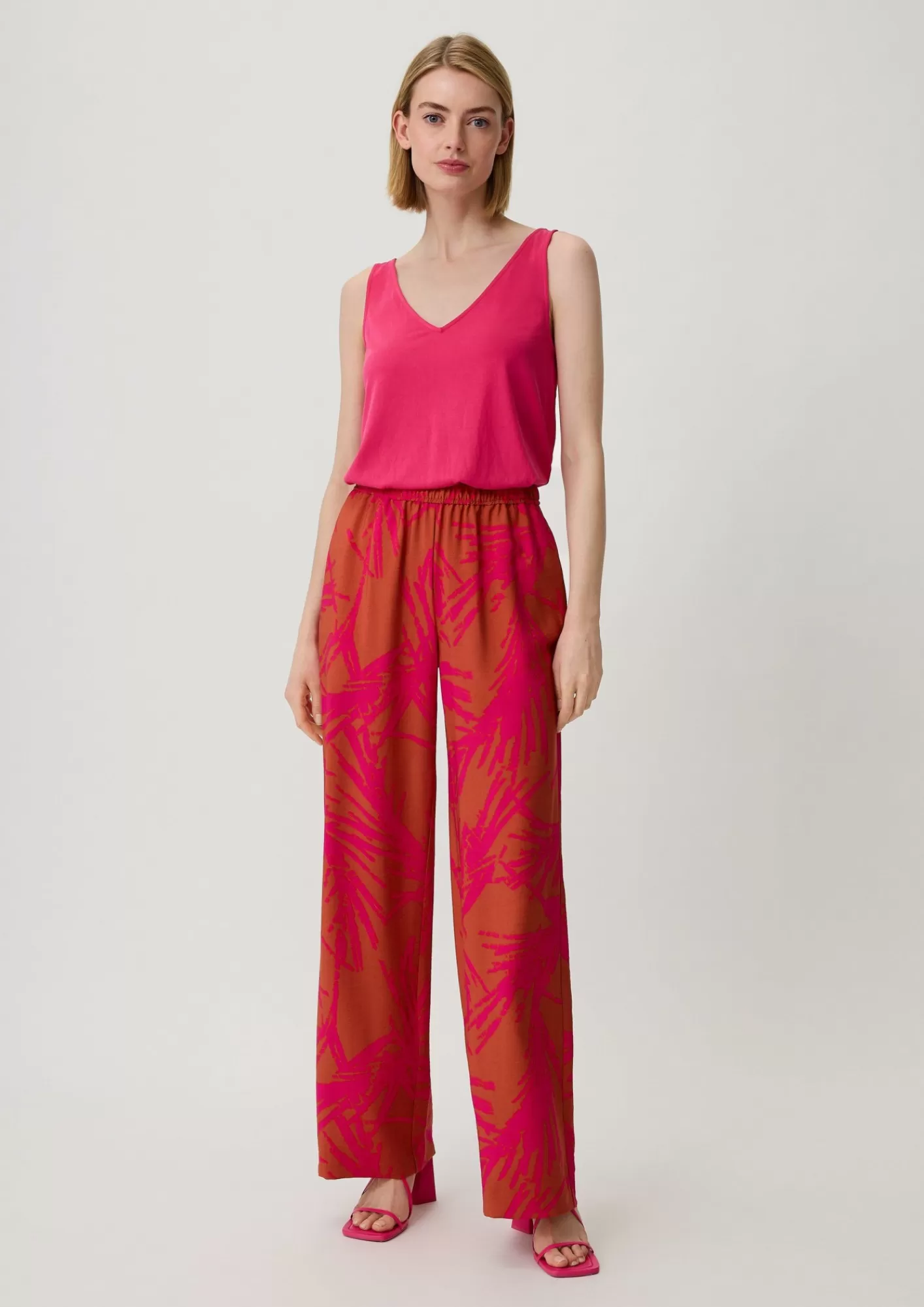 Store Comma Relaxed: Hose Mit All-Over-Print