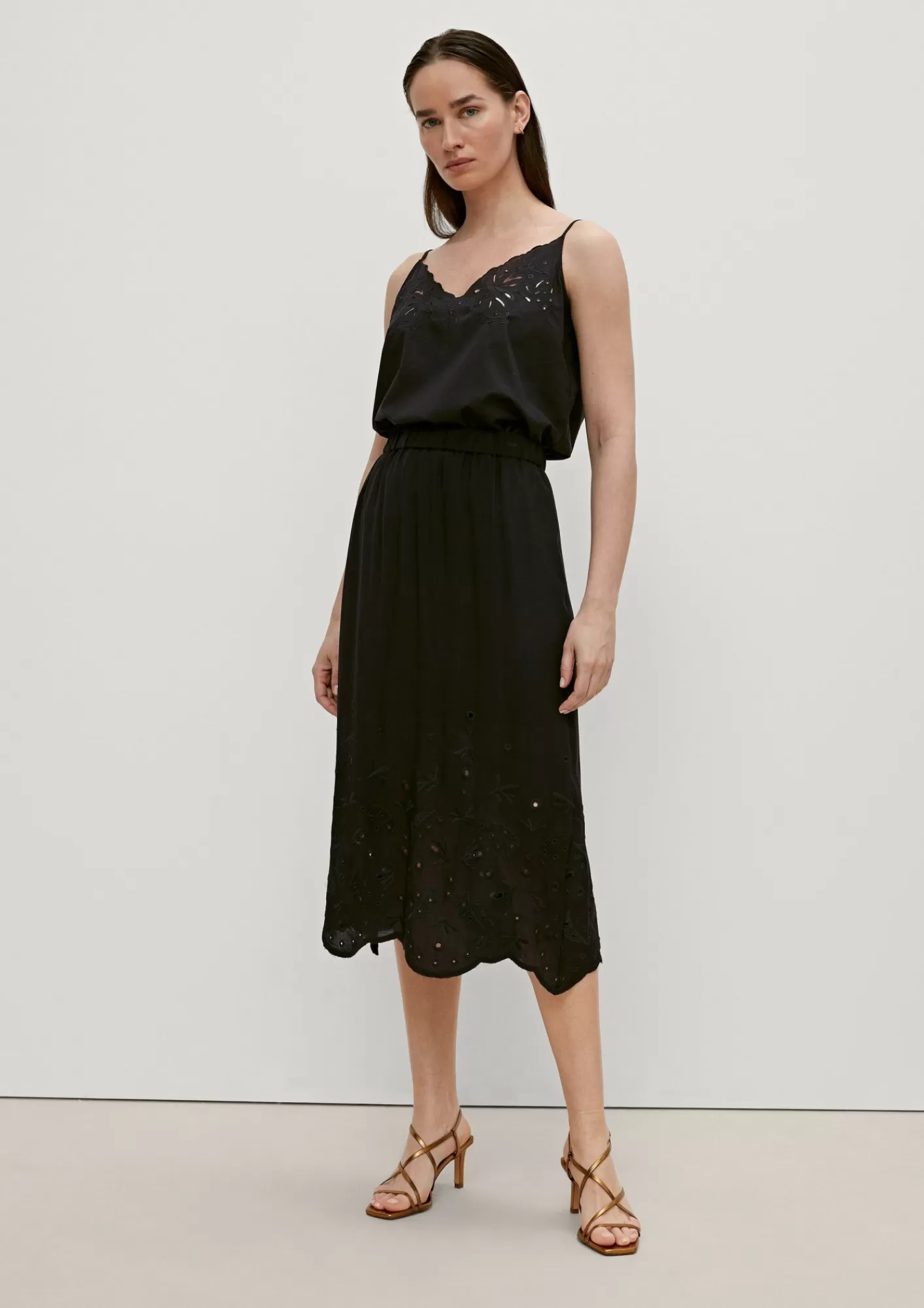 Cheap Comma Rock Mit Broderie Anglaise