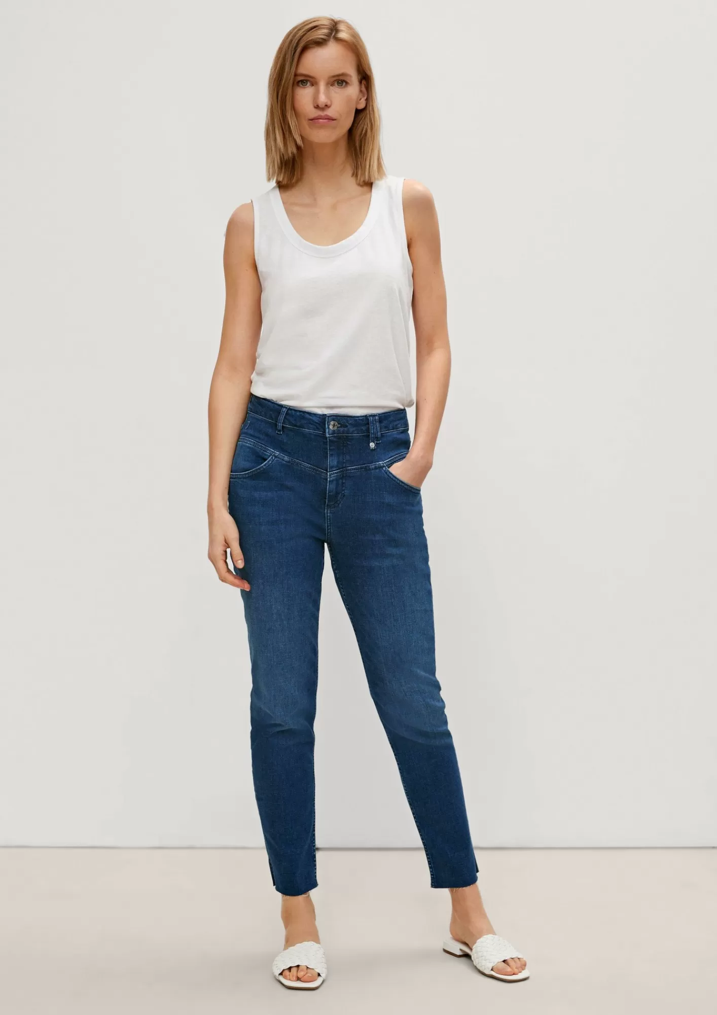 Online Comma Slim: 7/8-Jeans Mit High Waist