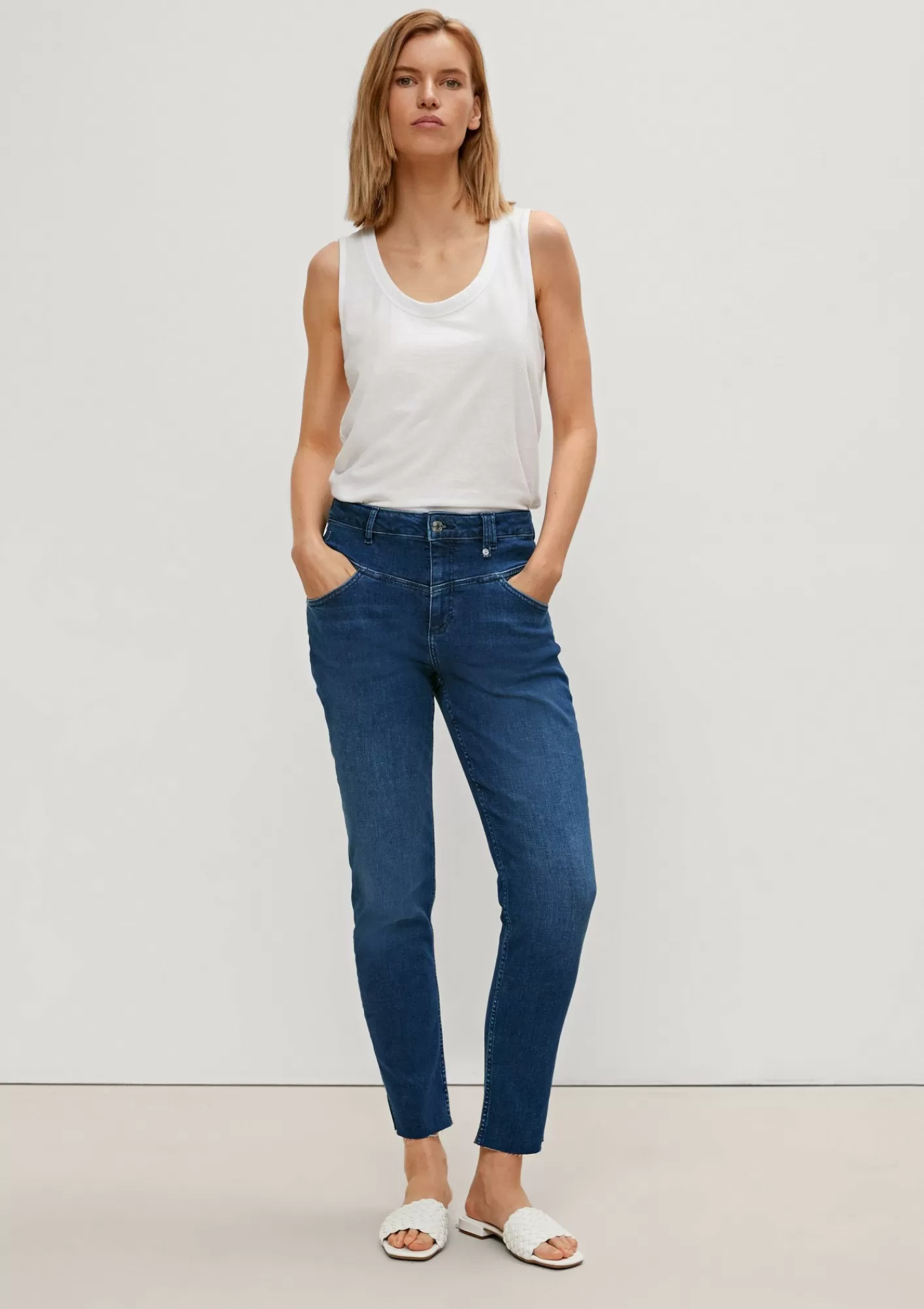 Online Comma Slim: 7/8-Jeans Mit High Waist