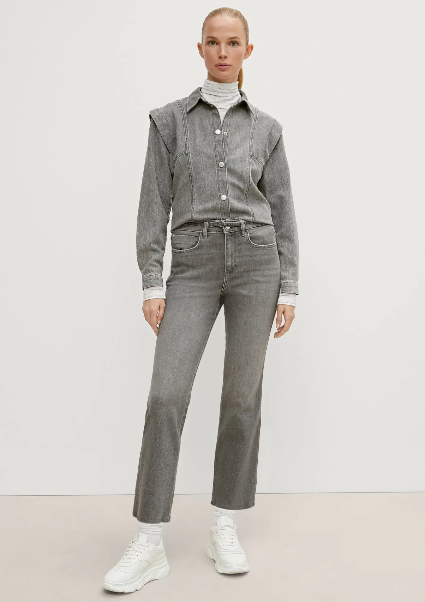 Flash Sale Comma Slim: Jeans Mit Ausgefranstem Saum