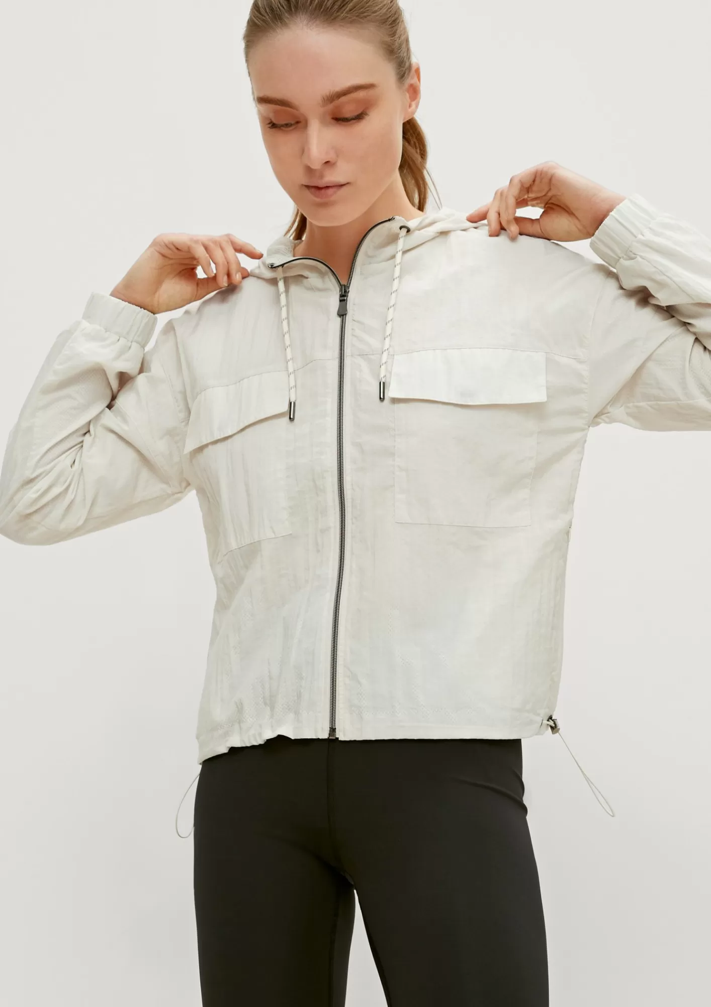 Shop Comma Sportive Nylonjacke