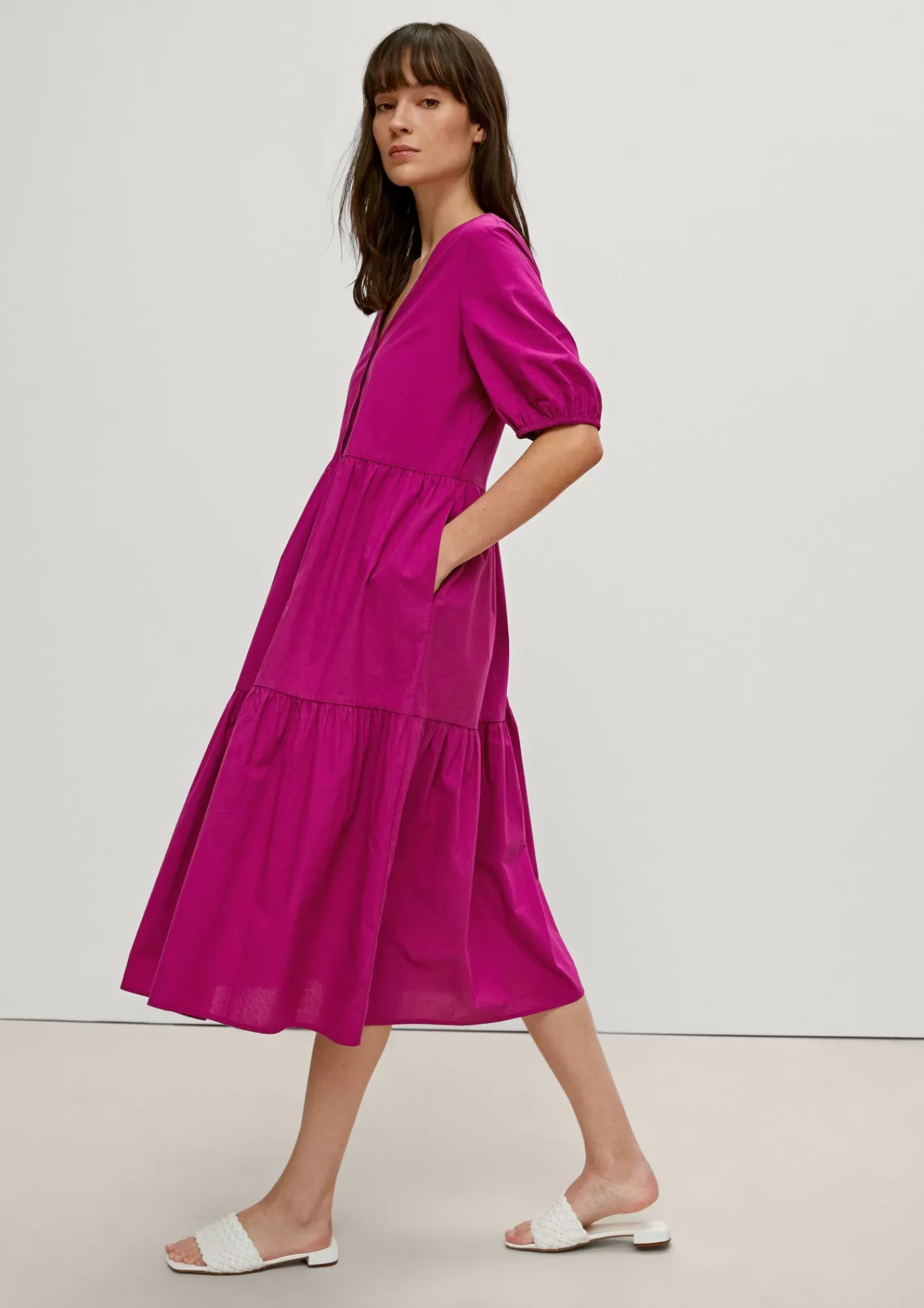 Cheap Comma Stufenkleid Mit V-Ausschnitt