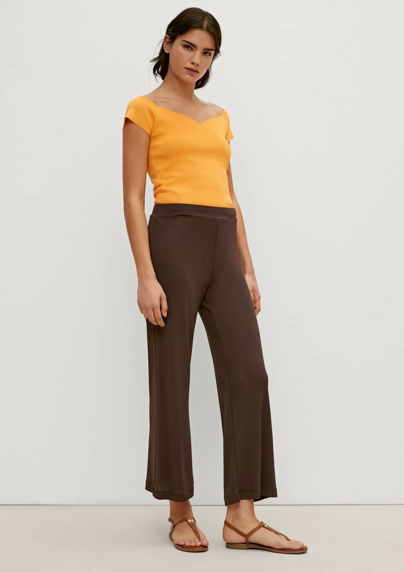 Flash Sale Comma Top Mit Herzausschnitt