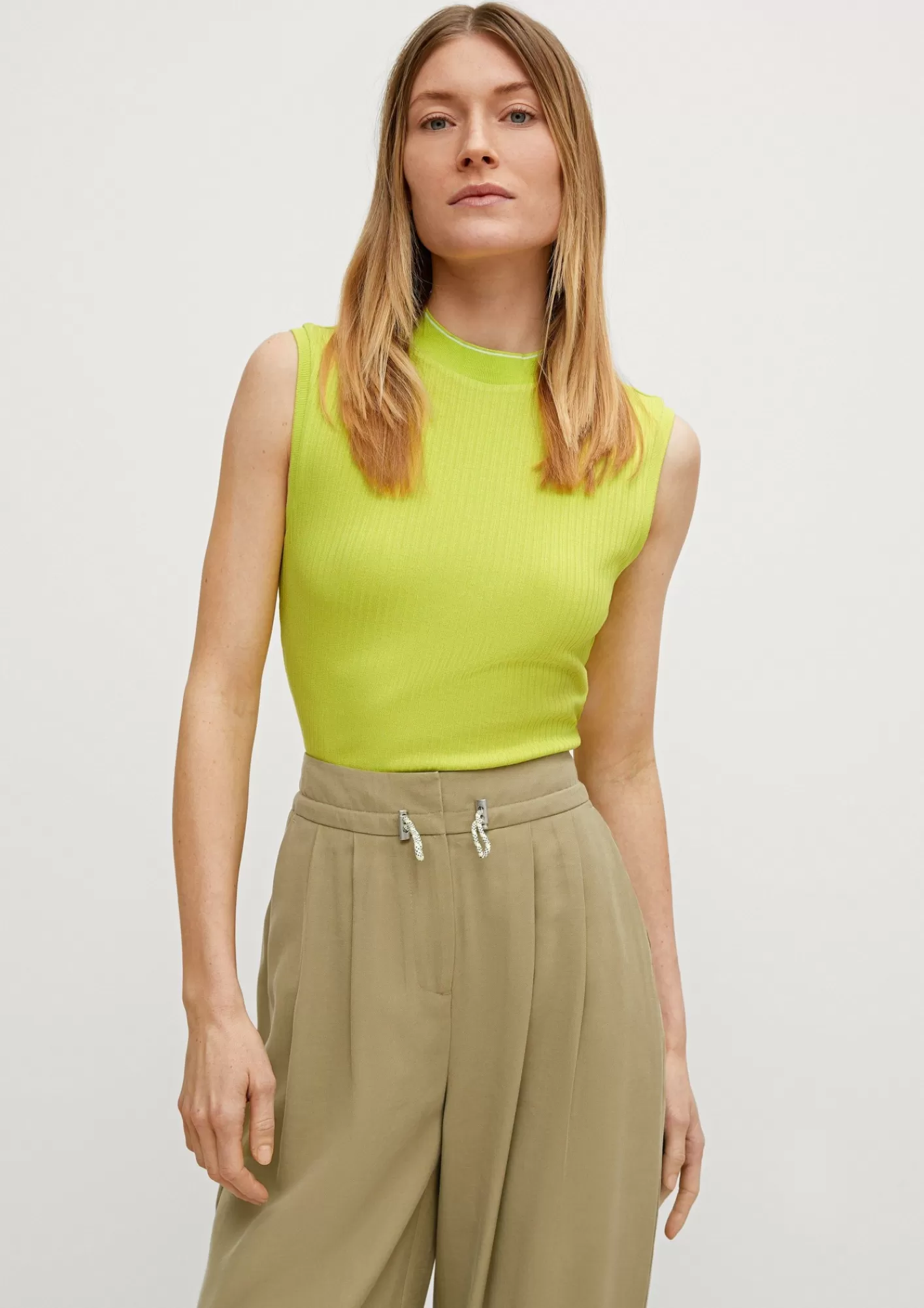 Best Sale Comma Top Mit Rippstruktur