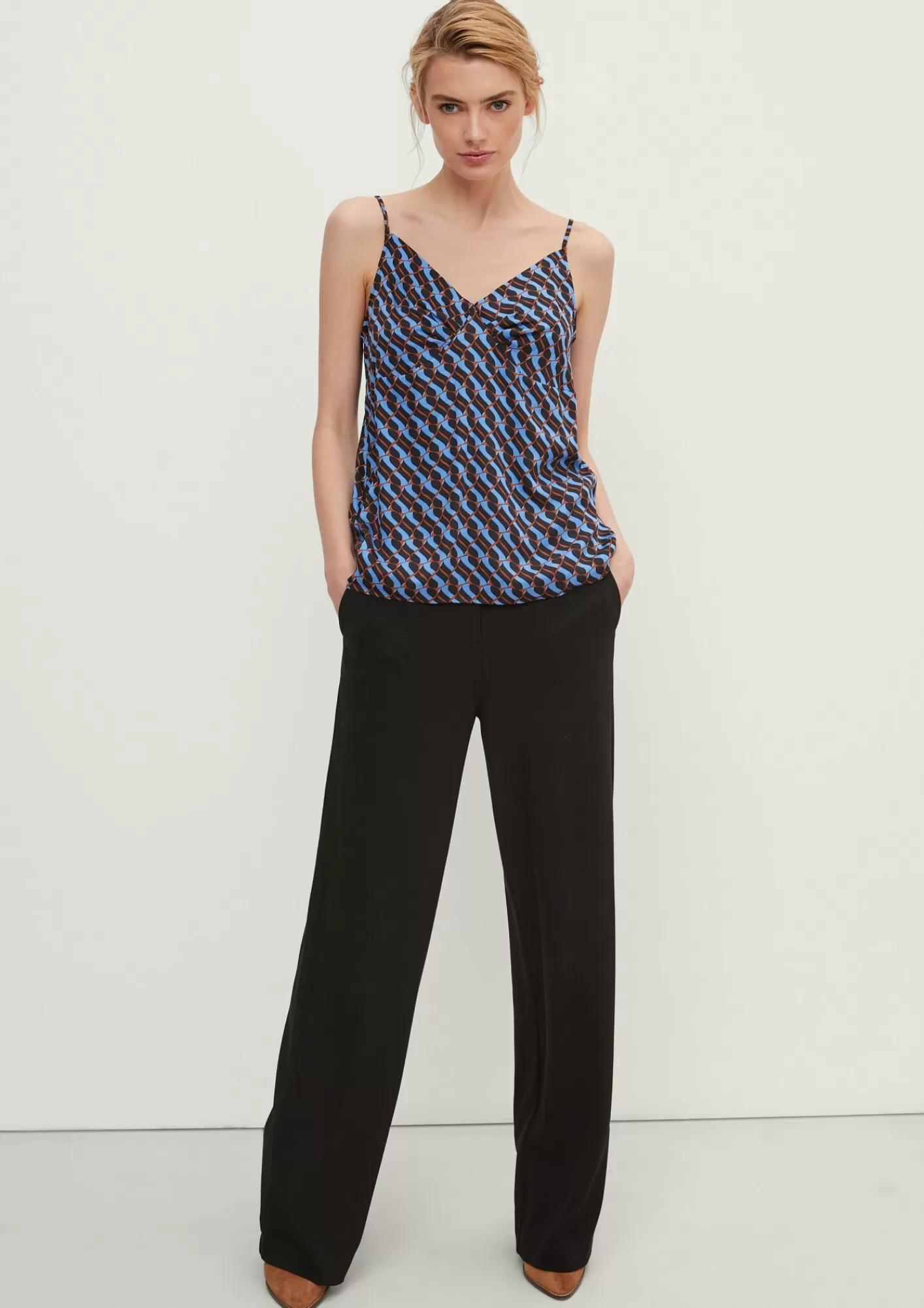 New Comma Top Mit Teilungsnahten