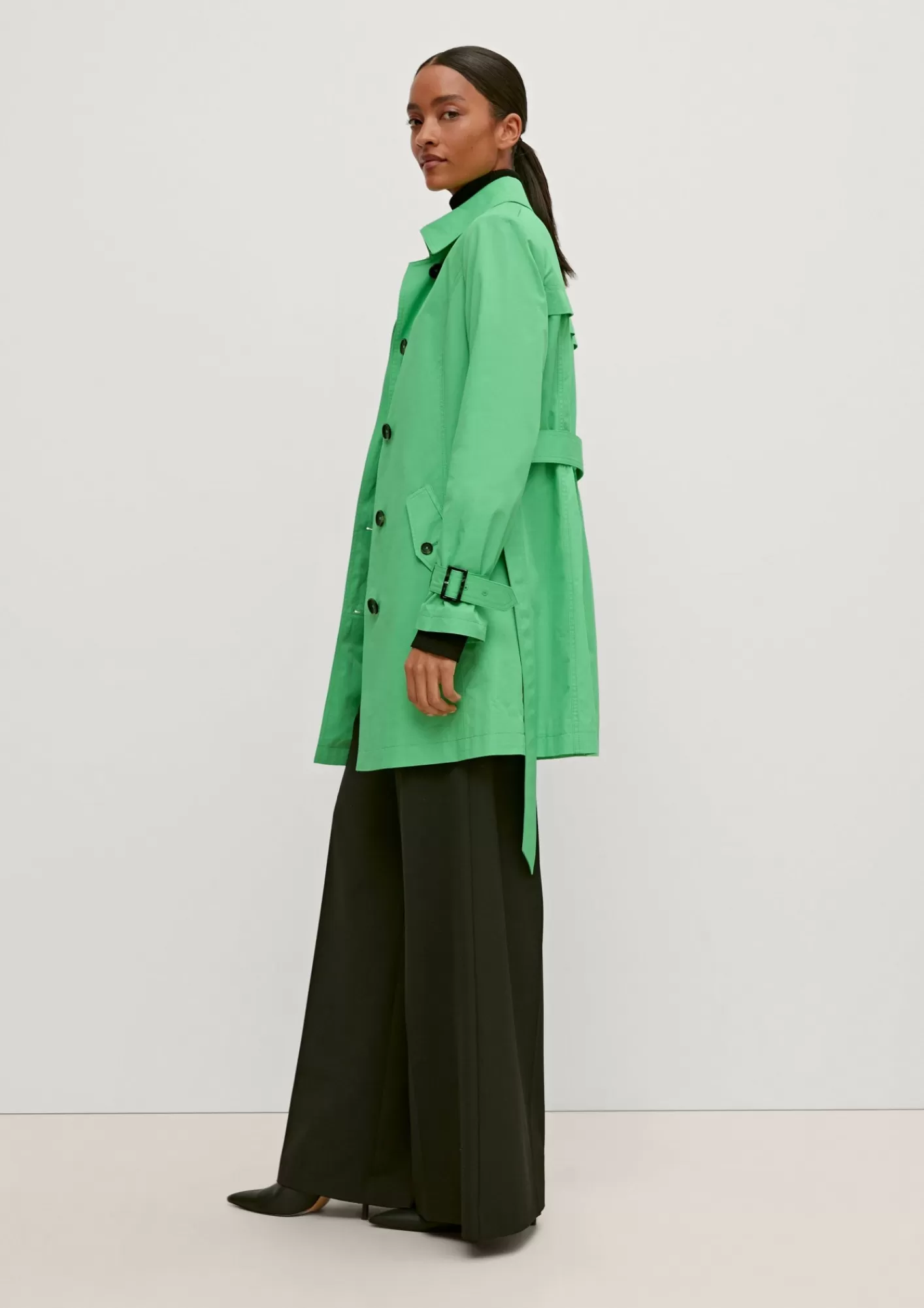 New Comma Trenchcoat Mit Bindegurtel