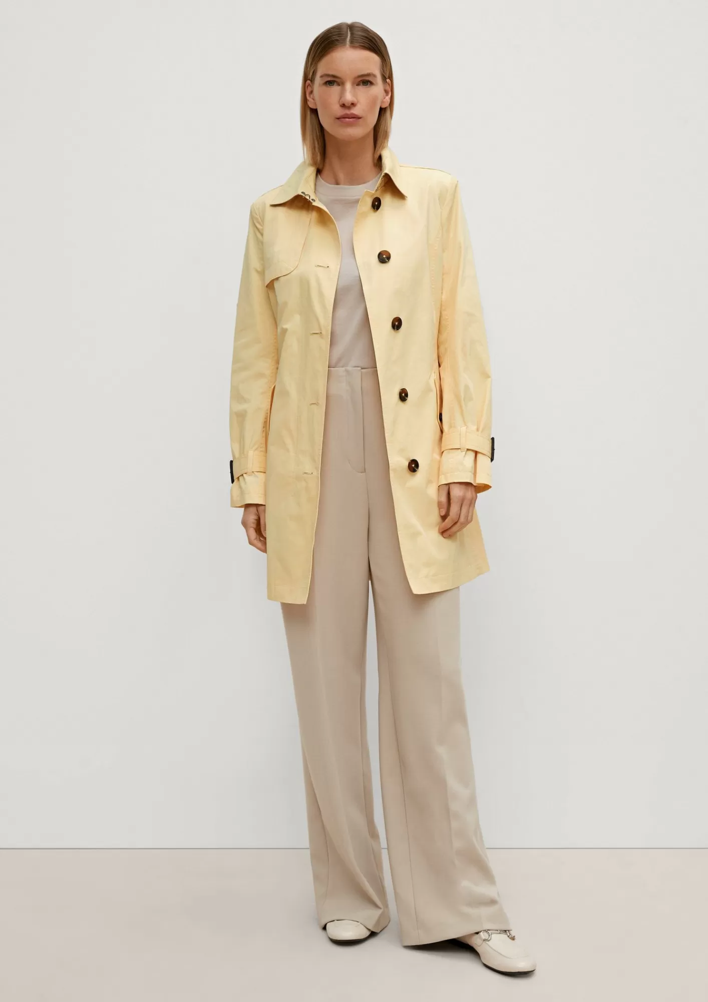 Hot Comma Trenchcoat Mit Bindegurtel