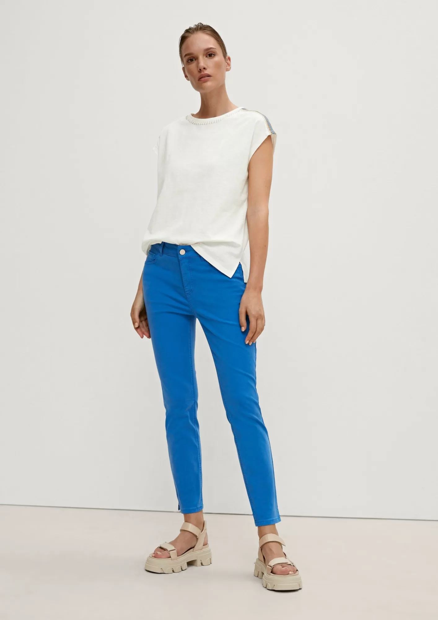 Best Sale Comma T-Shirt Mit Kontrast-Details