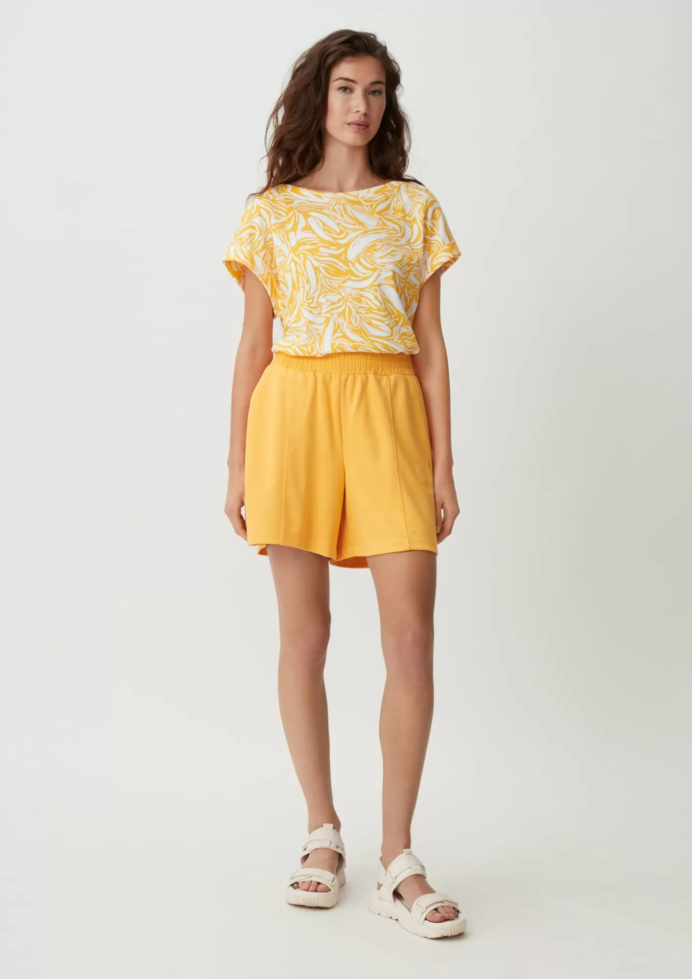 Fashion Comma T-Shirt Mit Uberschnittenen Schultern