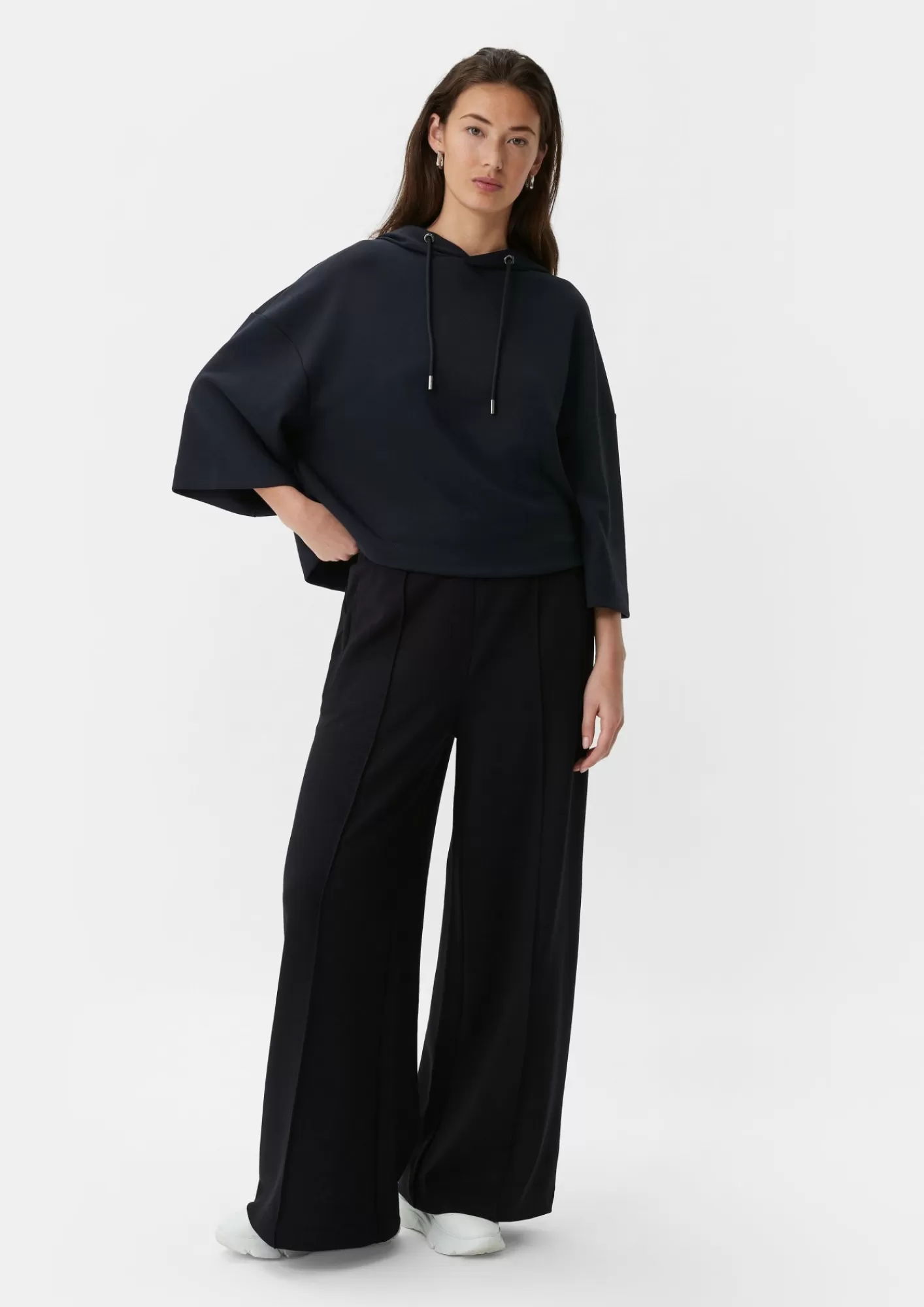 New Comma Verkurztes Sweatshirt Mit Kapuze